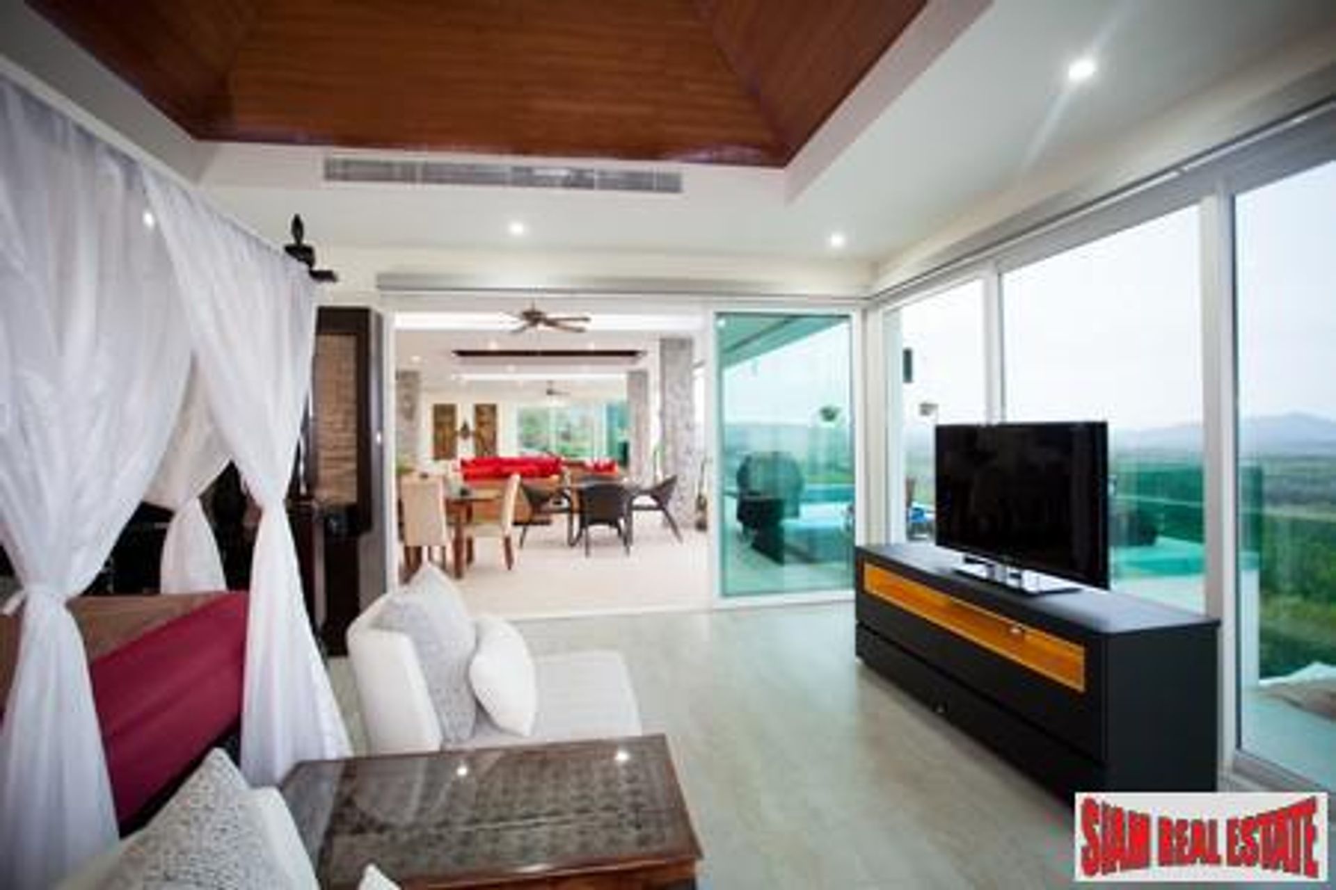 House in Tambon Pa Klok, Chang Wat Phuket 10121428