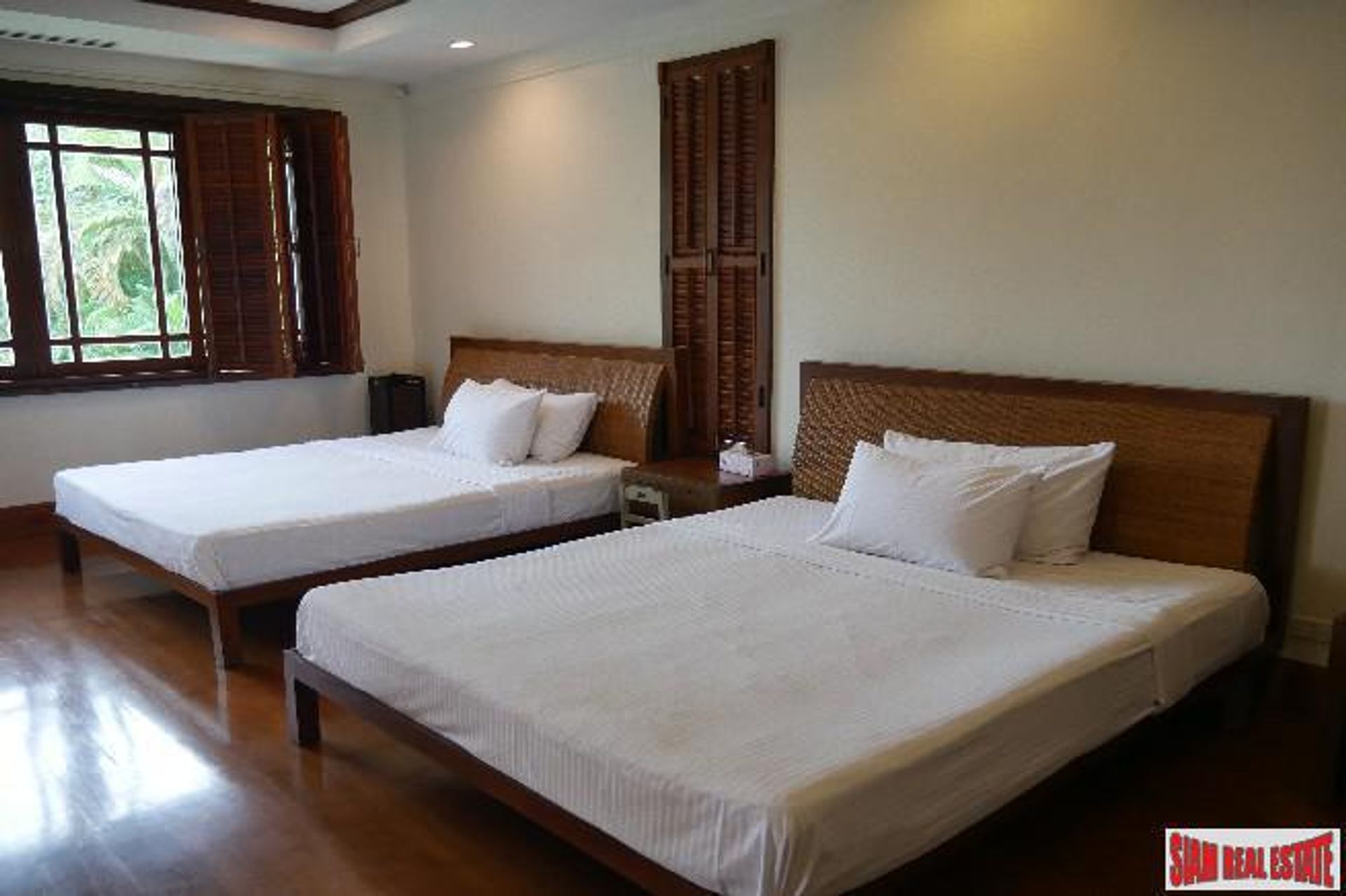 Hus i Tambon Choeng Thale, Chang Wat Phuket 10121442