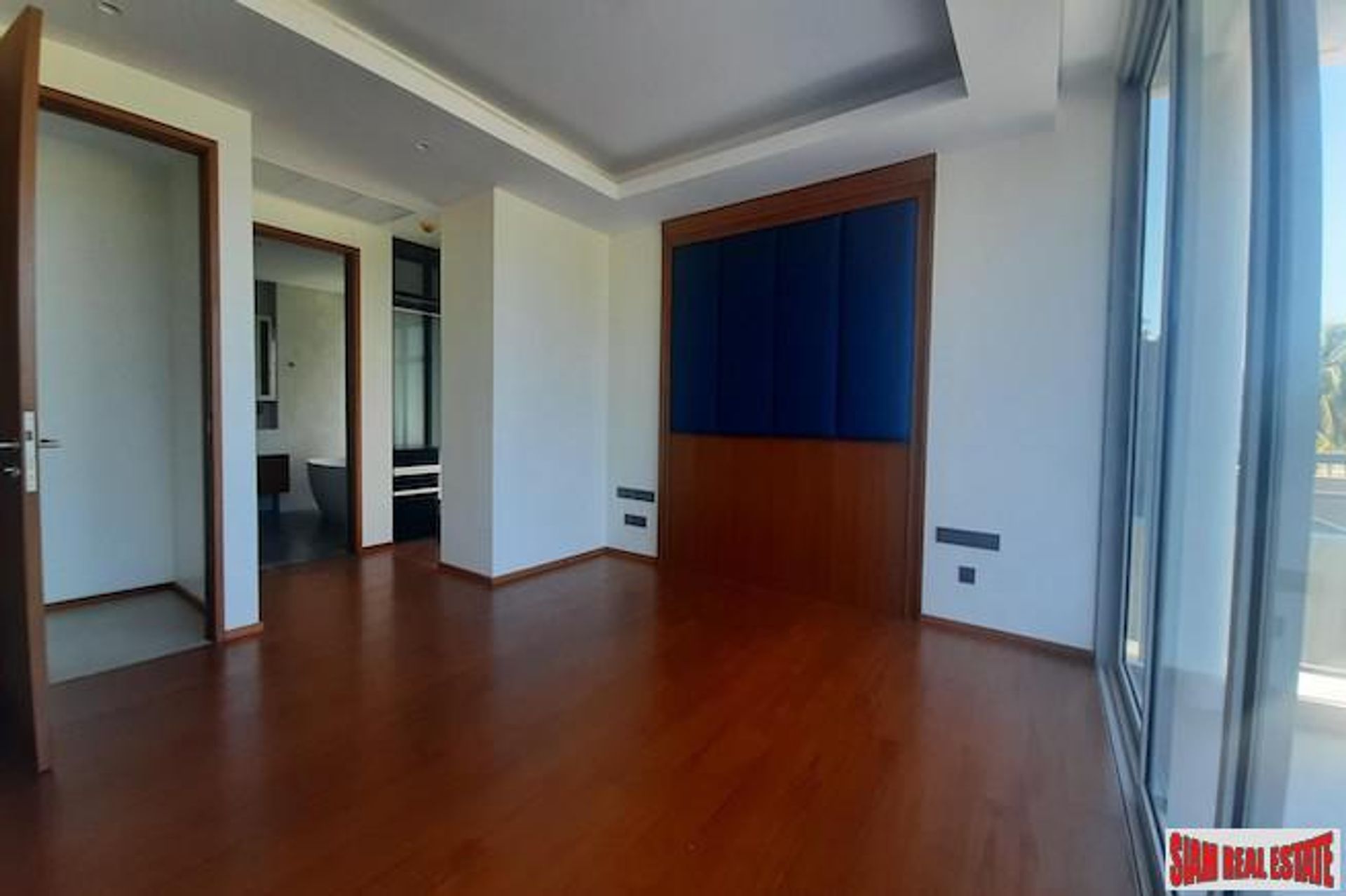 Condominium in Tambon Choeng Thale, Chang Wat Phuket 10121480