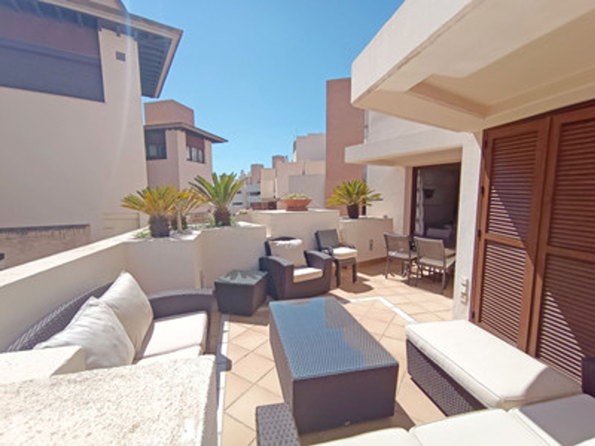 Condominium in Estepona, Andalusia 10121613