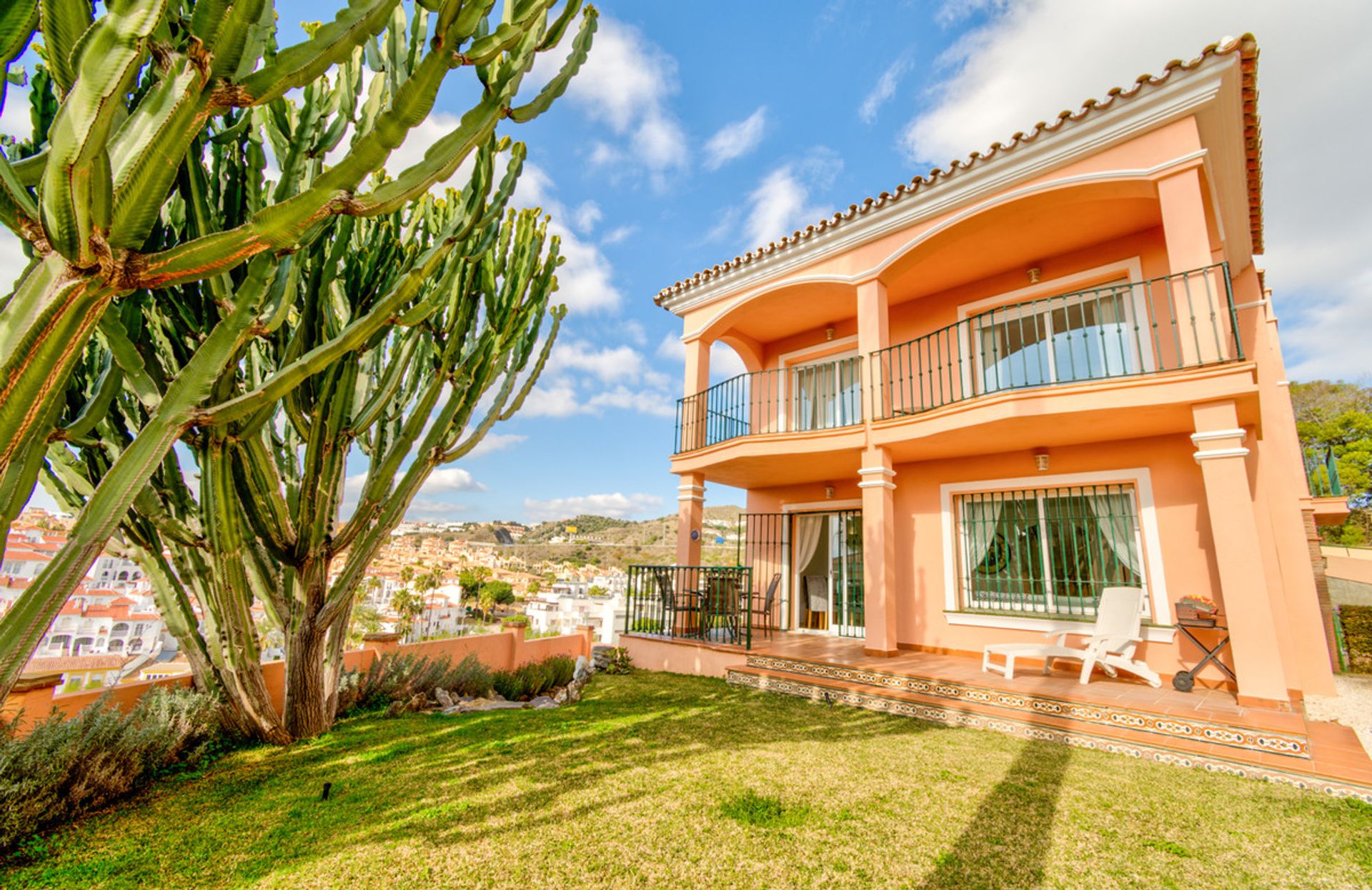 Haus im Fuengirola, Andalusien 10121840