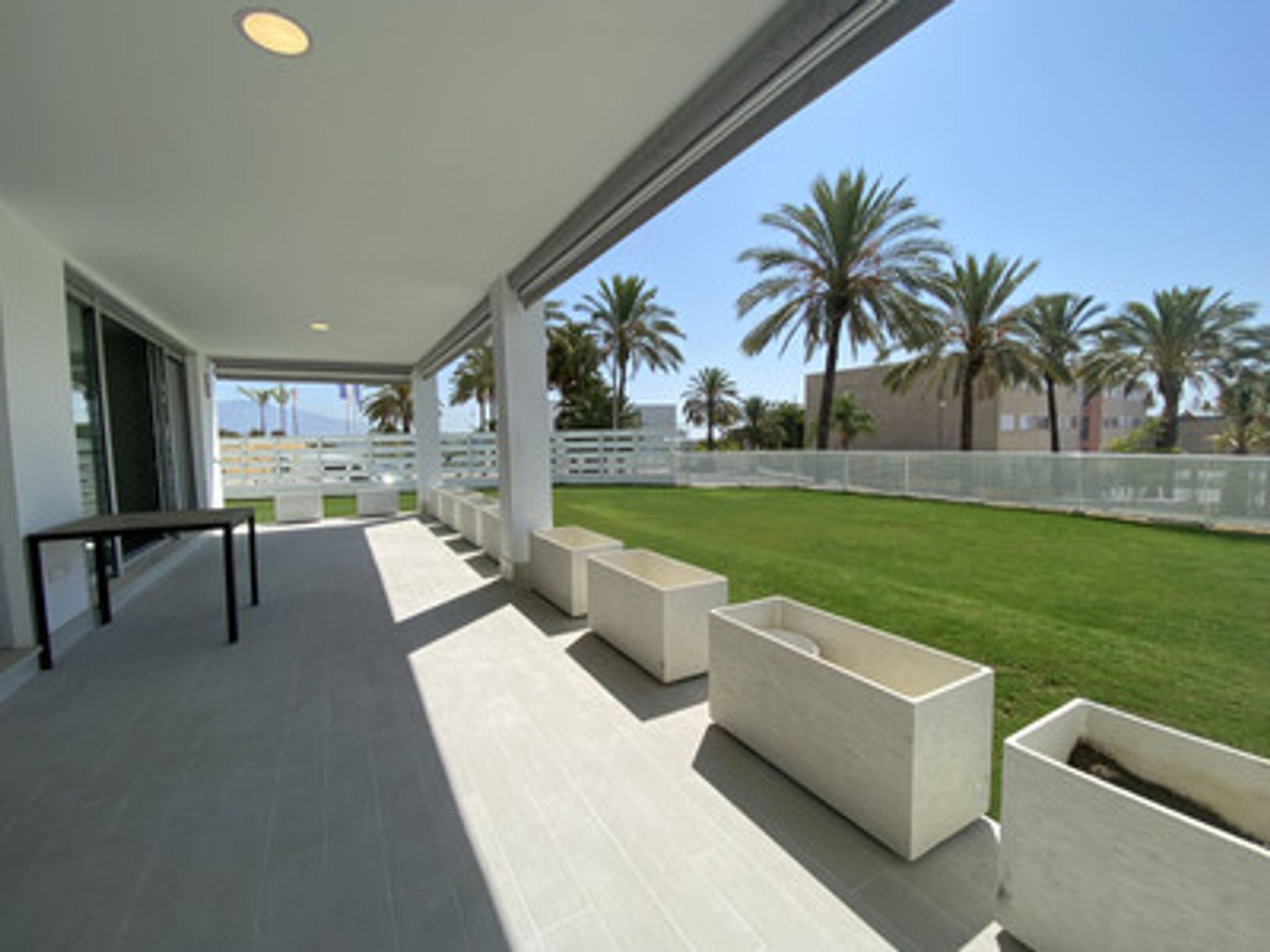 Condominium in Benahavis, Andalusië 10122399