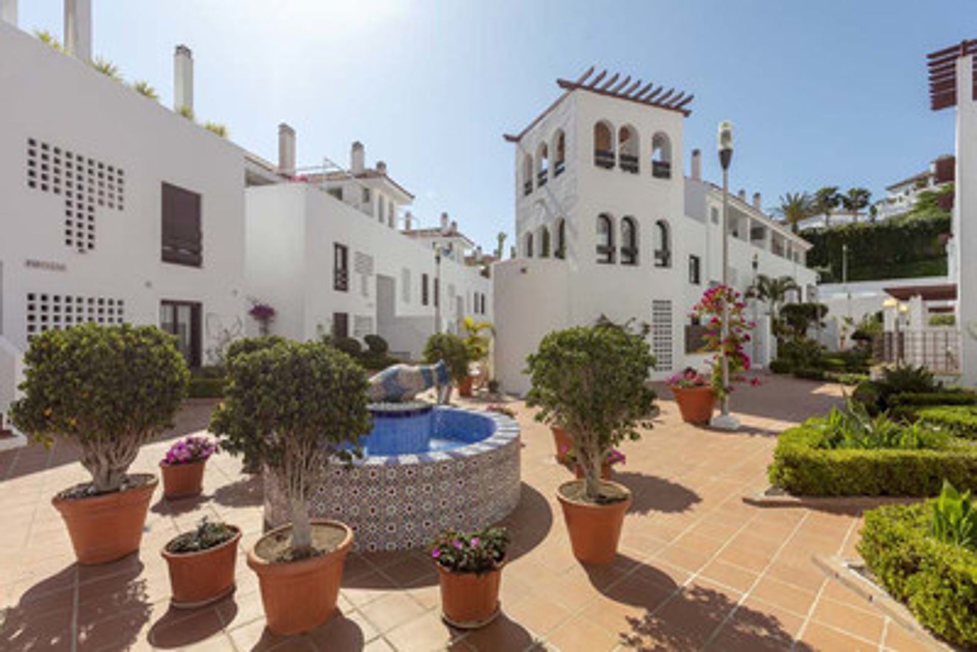 Condominium in El Angel, Andalusia 10122409