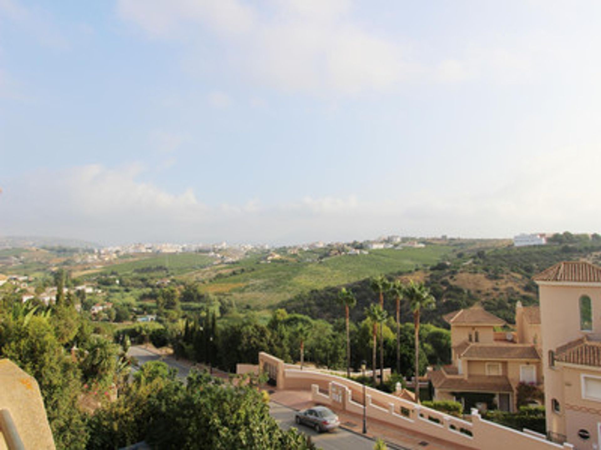 Будинок в Puerto de la Duquesa, Andalusia 10122428