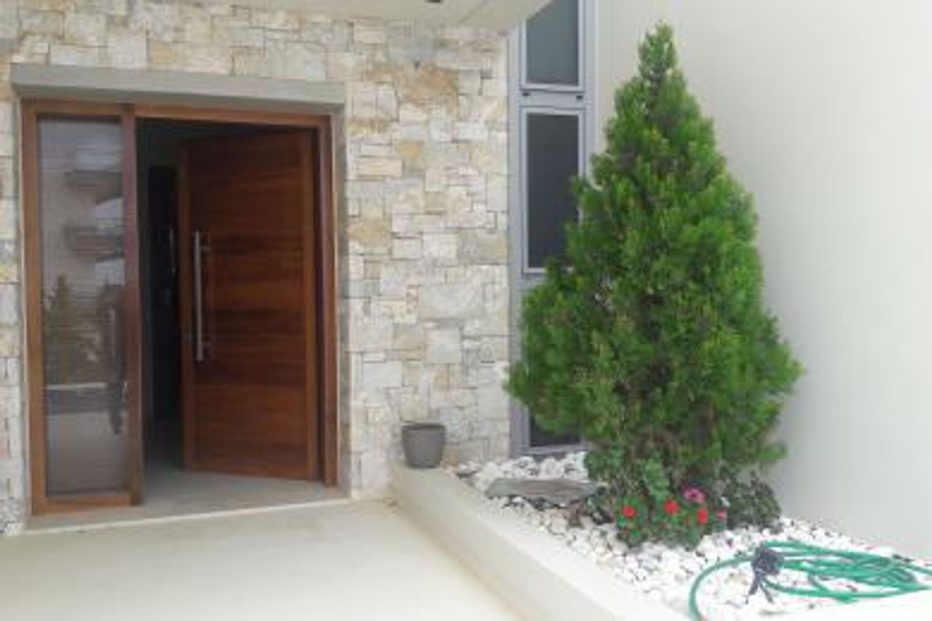 rumah dalam Voula,  10122861