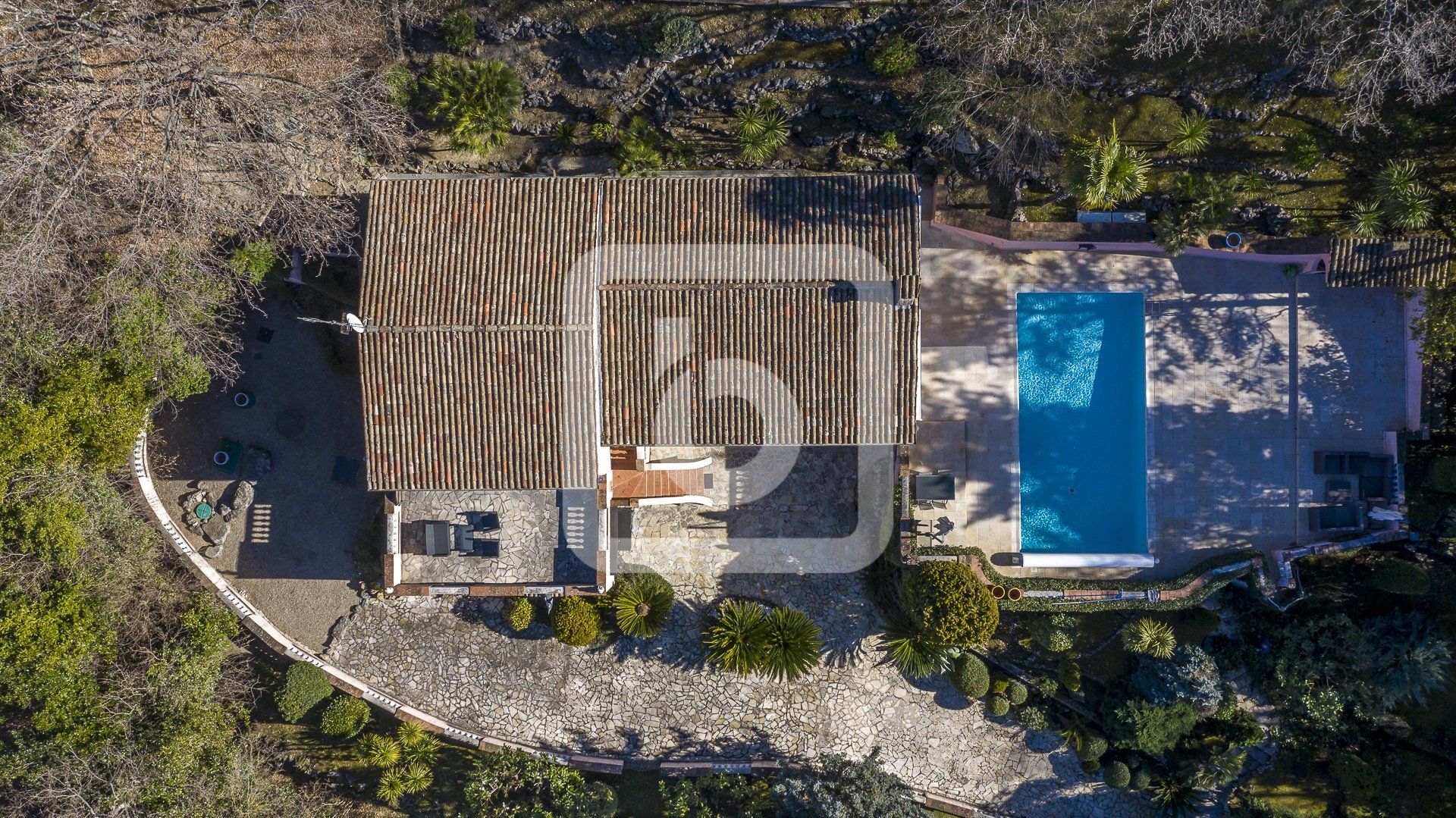 rumah dalam Grasse, Provence-Alpes-Côte d'Azur 10123252