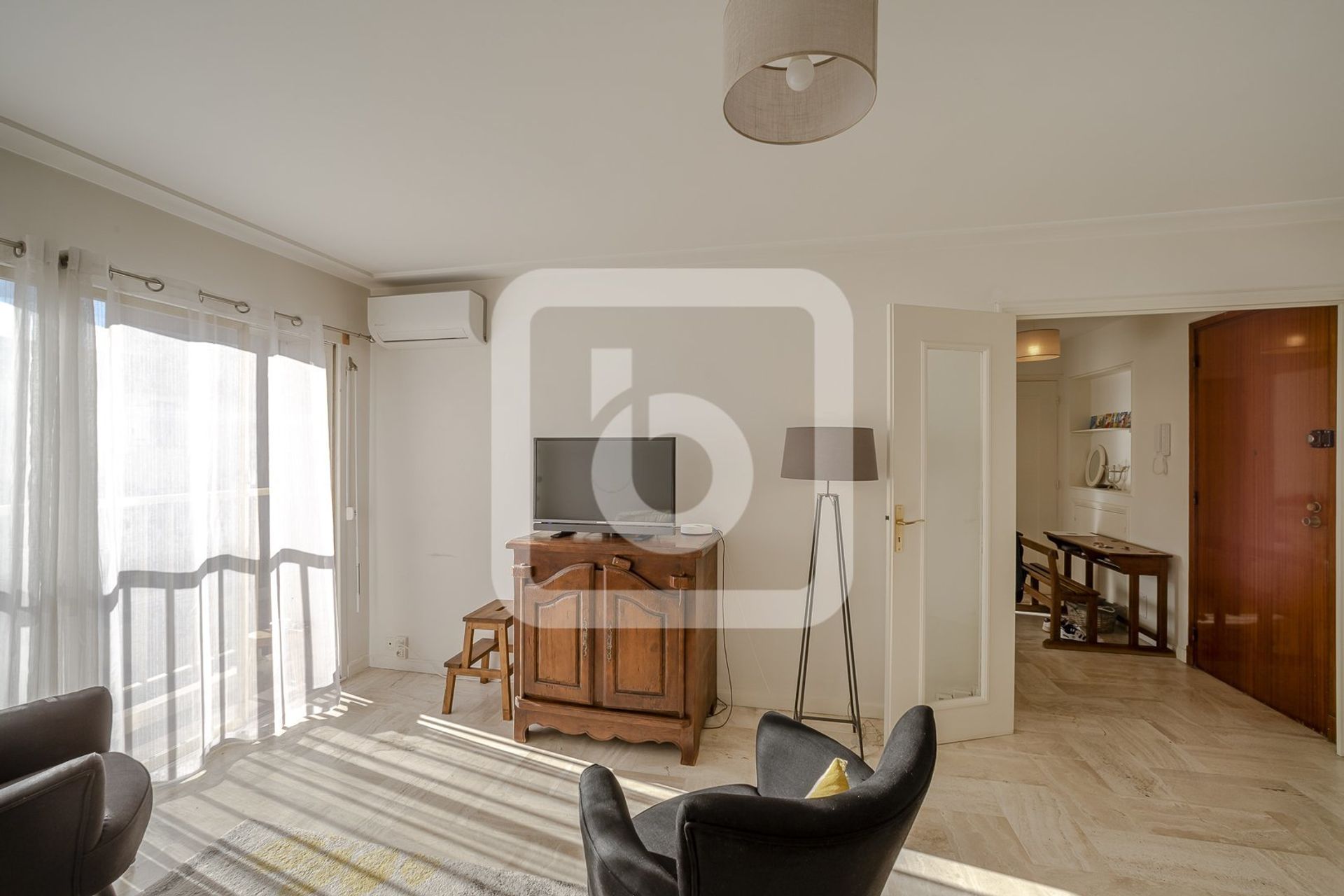 Condominium dans Antibes, Provence-Alpes-Côte d'Azur 10123279