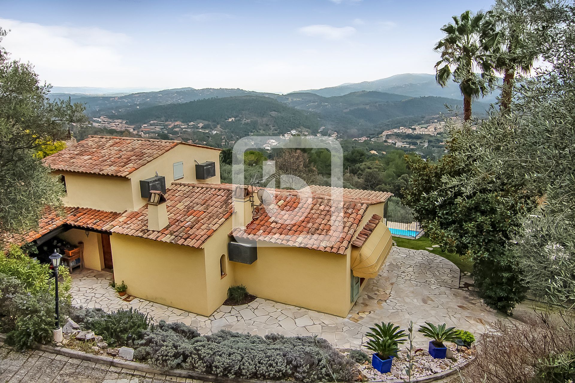 Huis in Le Tignet, Provence-Alpes-Côte d'Azur 10123336