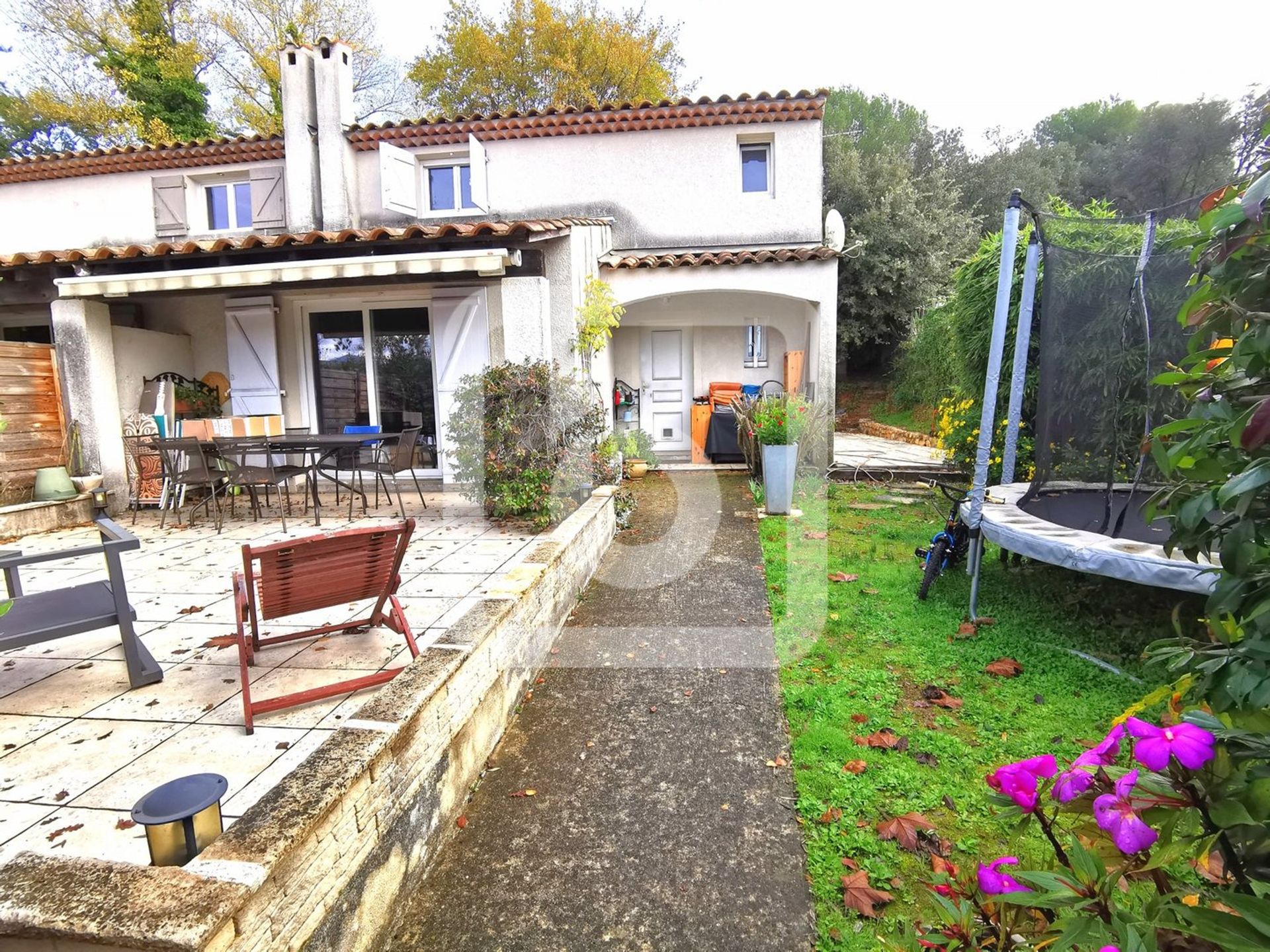 Hus i Valbonne, Provence-Alpes-Cote d'Azur 10123835