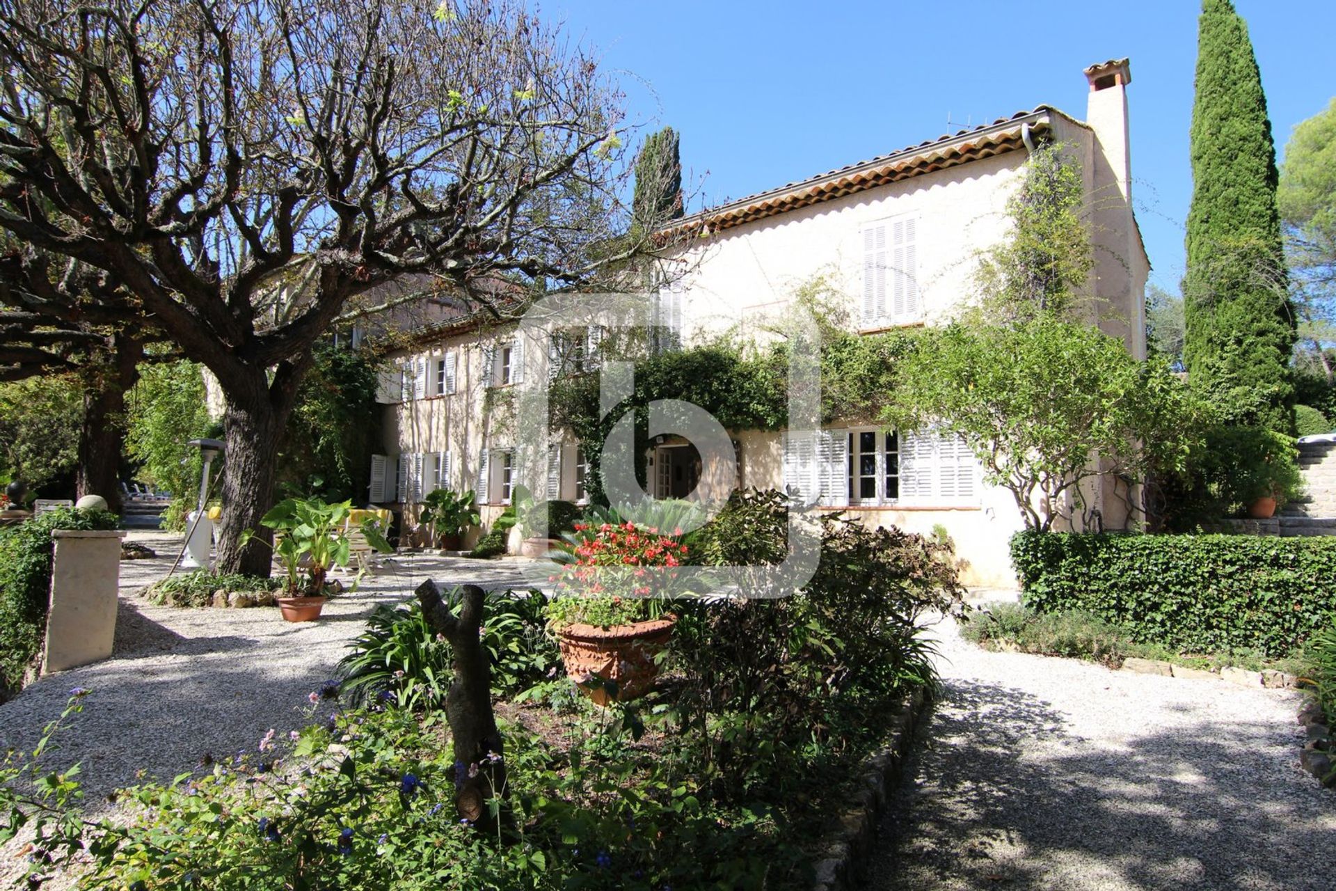 Haus im Grasse, Provence-Alpes-Côte d'Azur 10123875