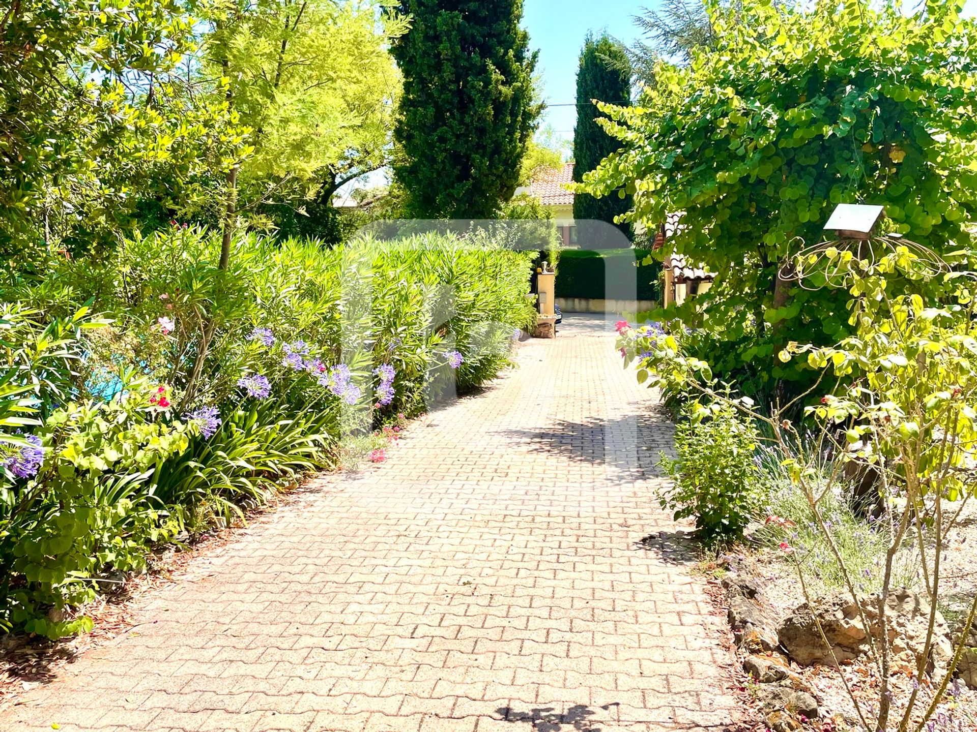 casa no Valbonne, Provence-Alpes-Côte d'Azur 10124073