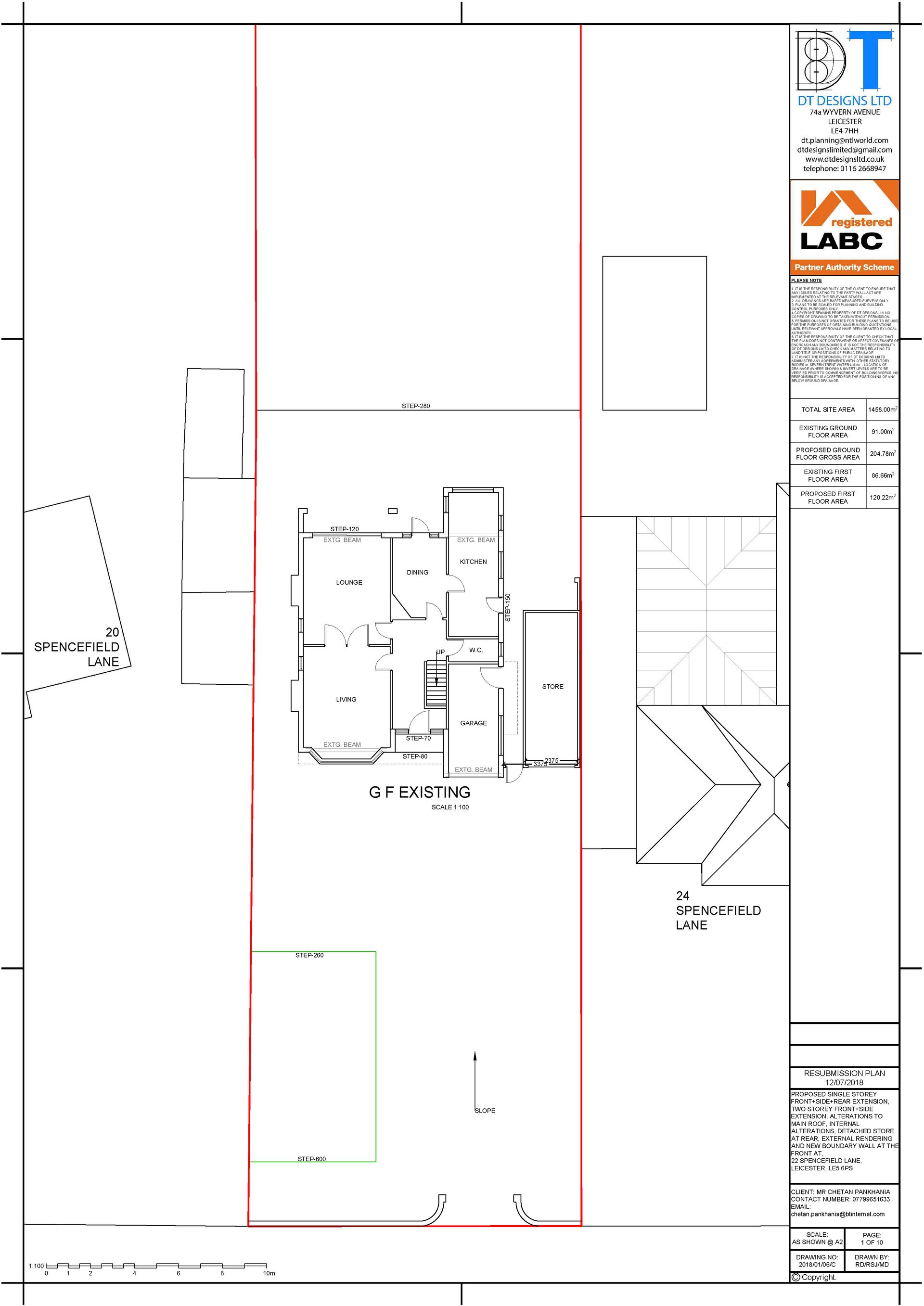 Condominium in , England 10124462