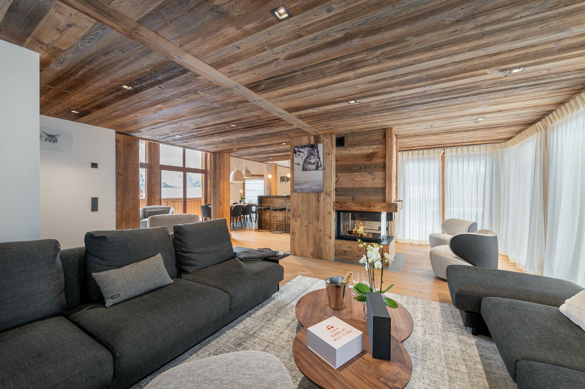 House in Courchevel, Auvergne-Rhône-Alpes 10124575