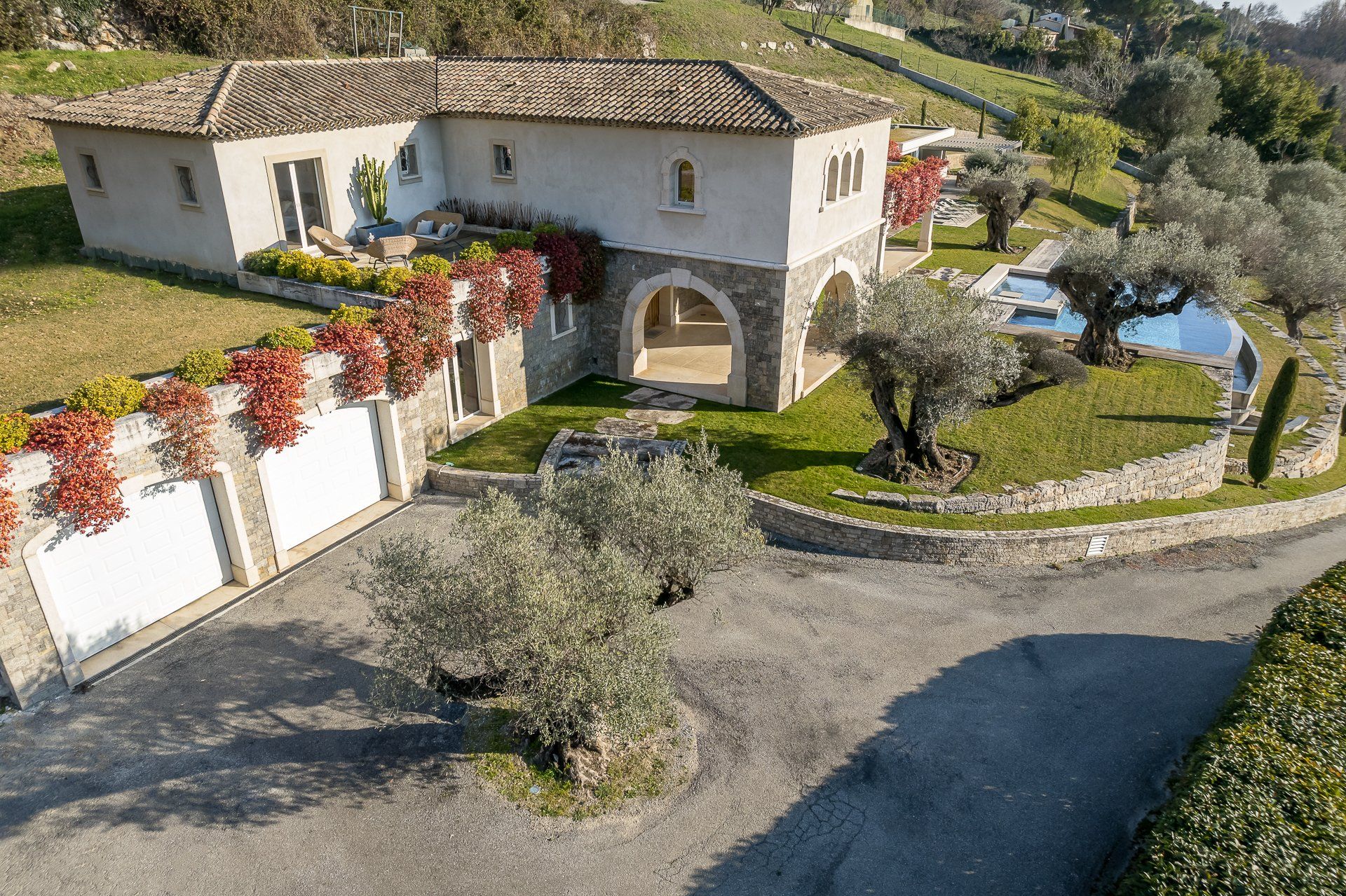 Hus i Saint-Paul-de-Vence, Provence-Alpes-Cote d'Azur 10124736