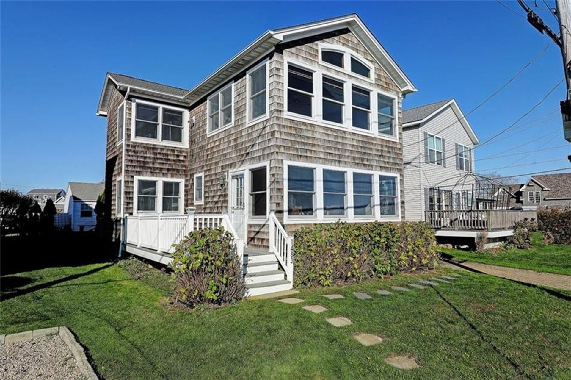 House in Point Judith, Rhode Island 10126670