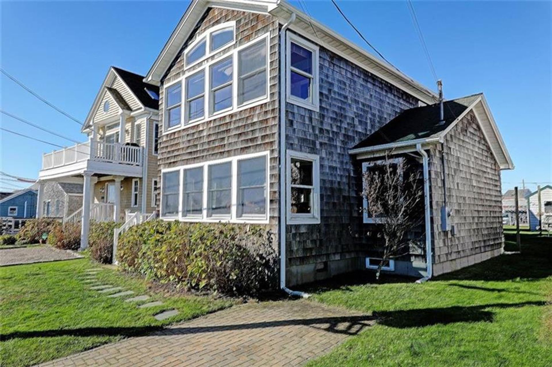 House in Point Judith, Rhode Island 10126670