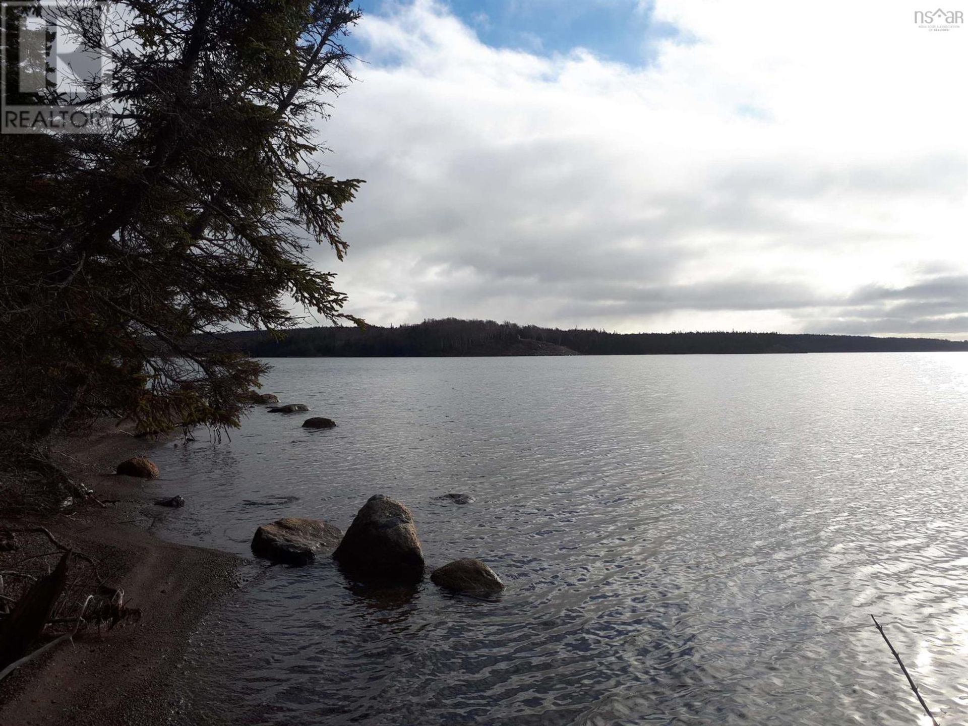 Land in Baddeck, Nova Scotia 10126886