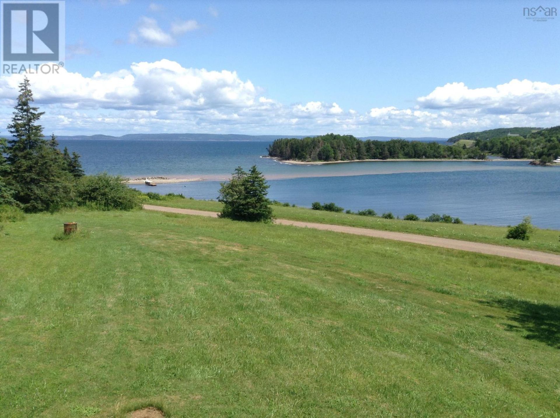 casa en Saint Peter's, Nova Scotia 10126890