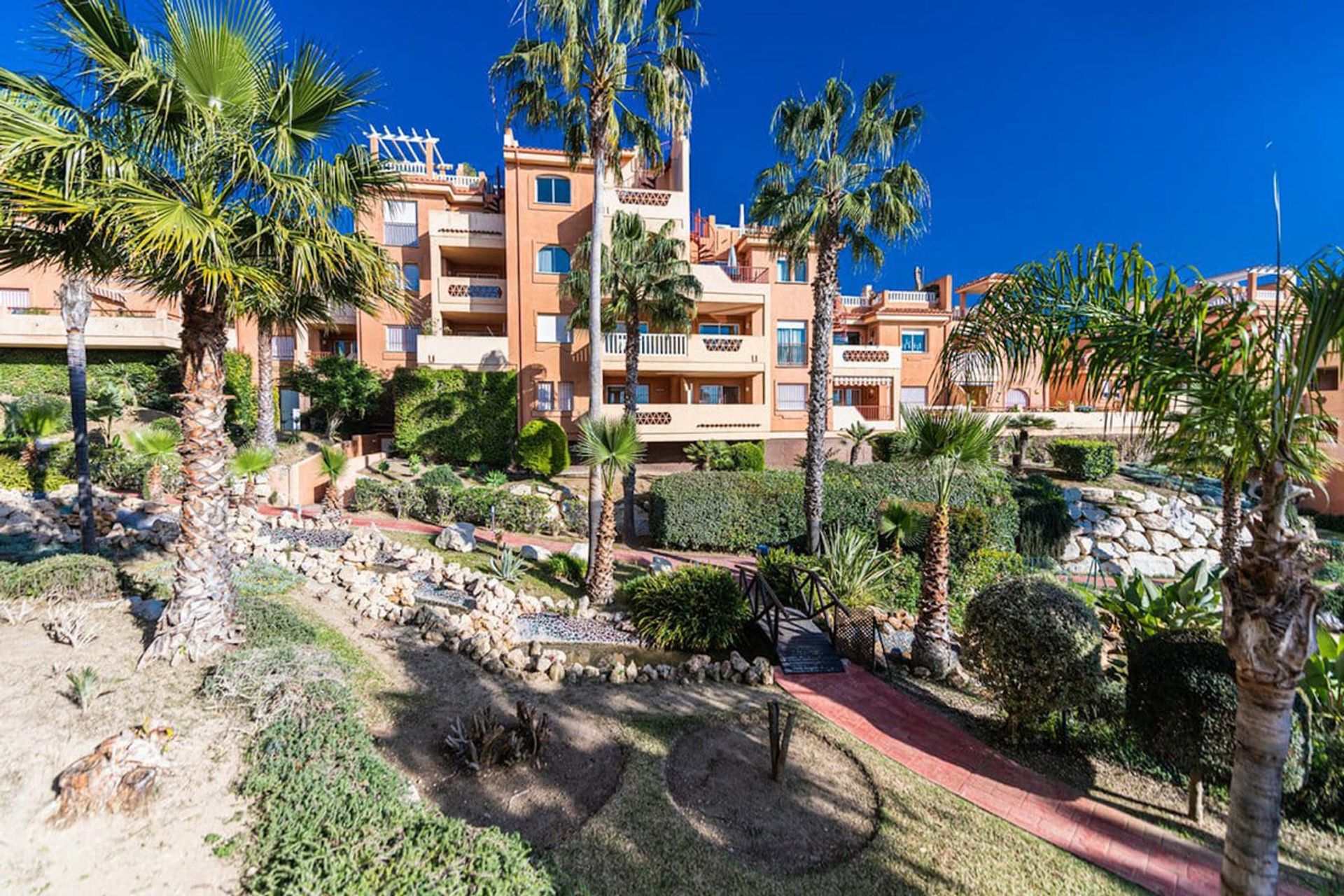 Condominium dans Marbella, Andalucía 10127494