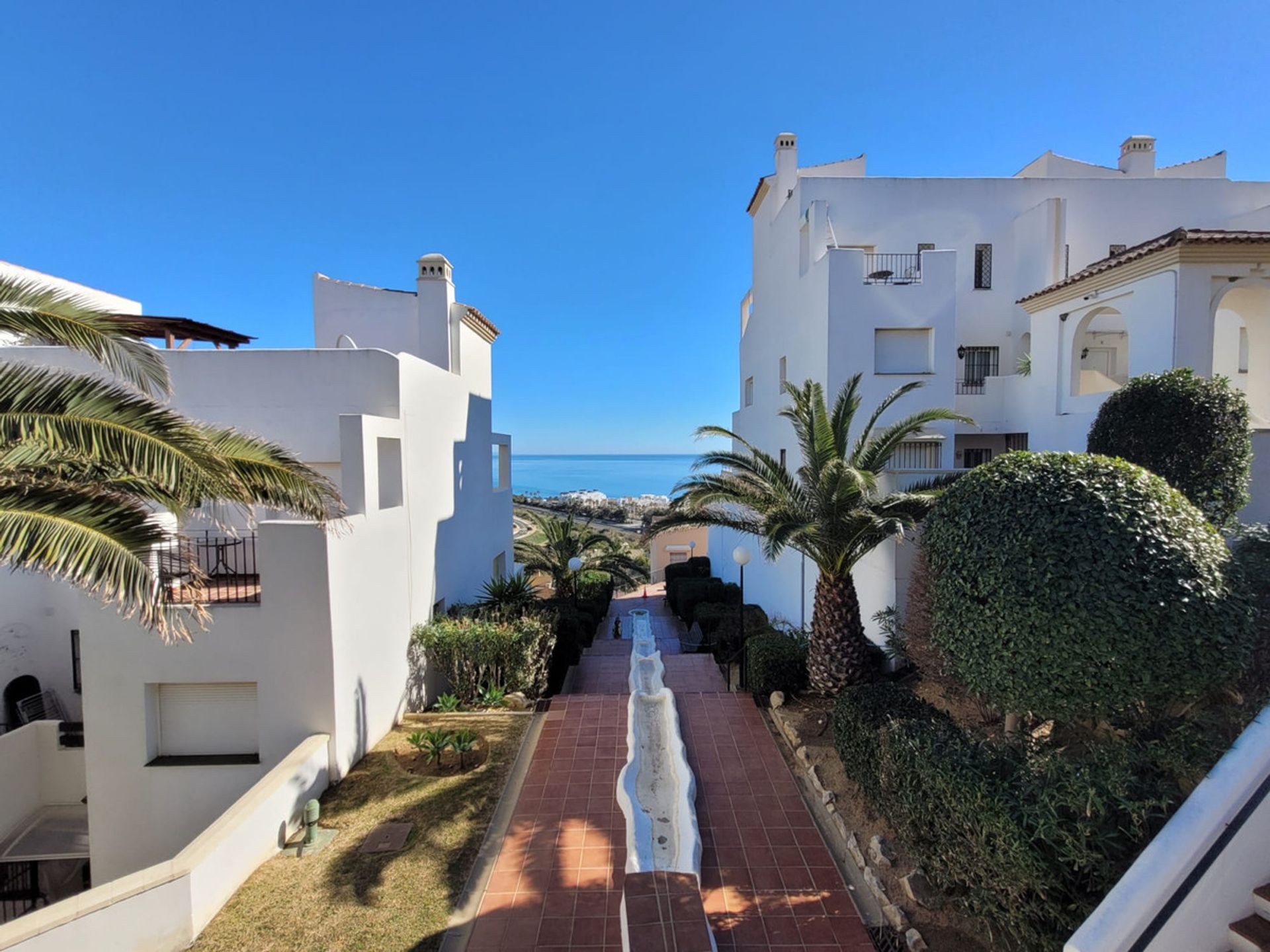 House in Casares, Andalusia 10127497