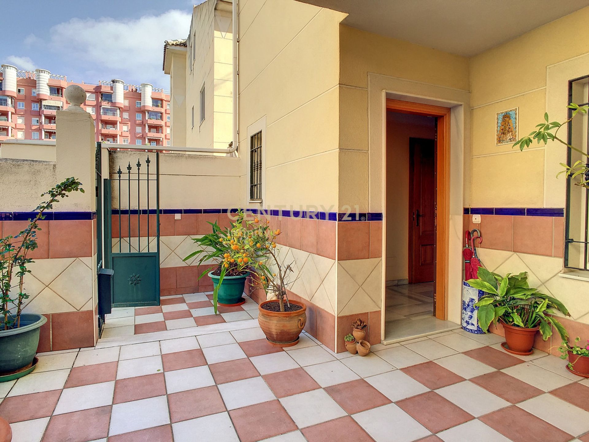 House in Fuengirola, Andalusia 10127806