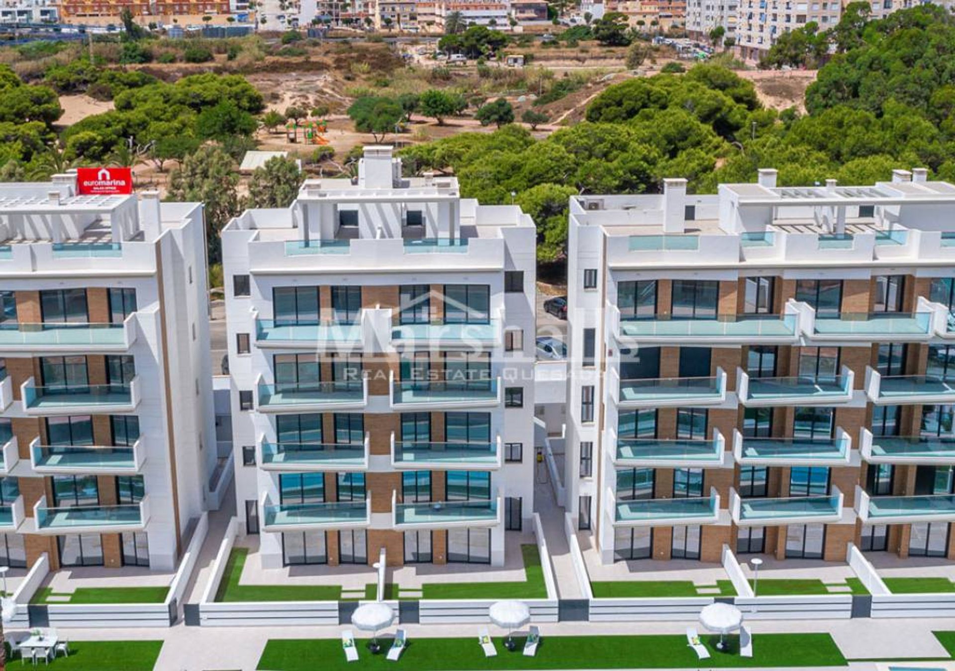 Condominio en Guardamar del Segura, Valencian Community 10128012