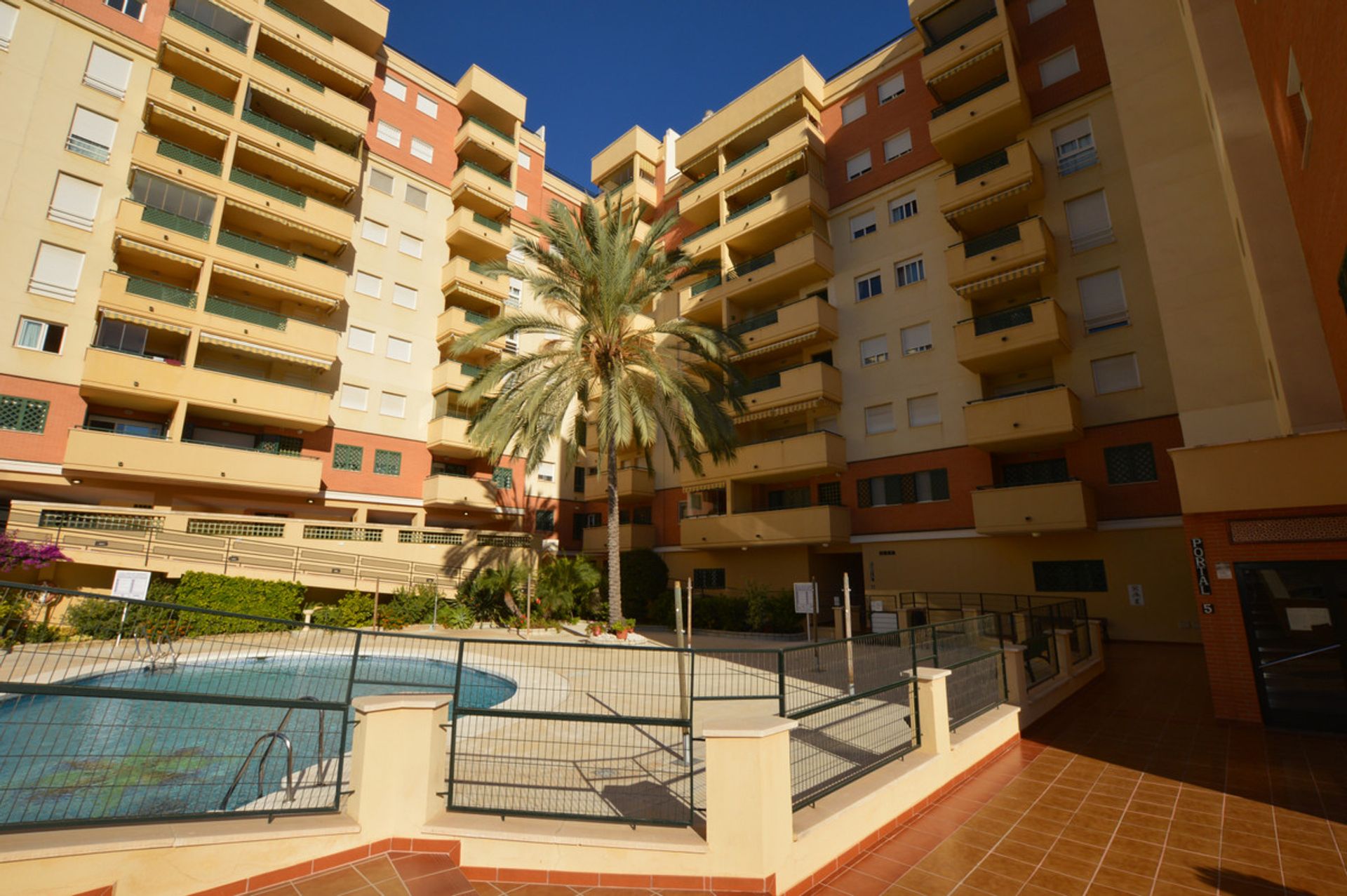 सम्मिलित में Fuengirola, Andalucía 10128087