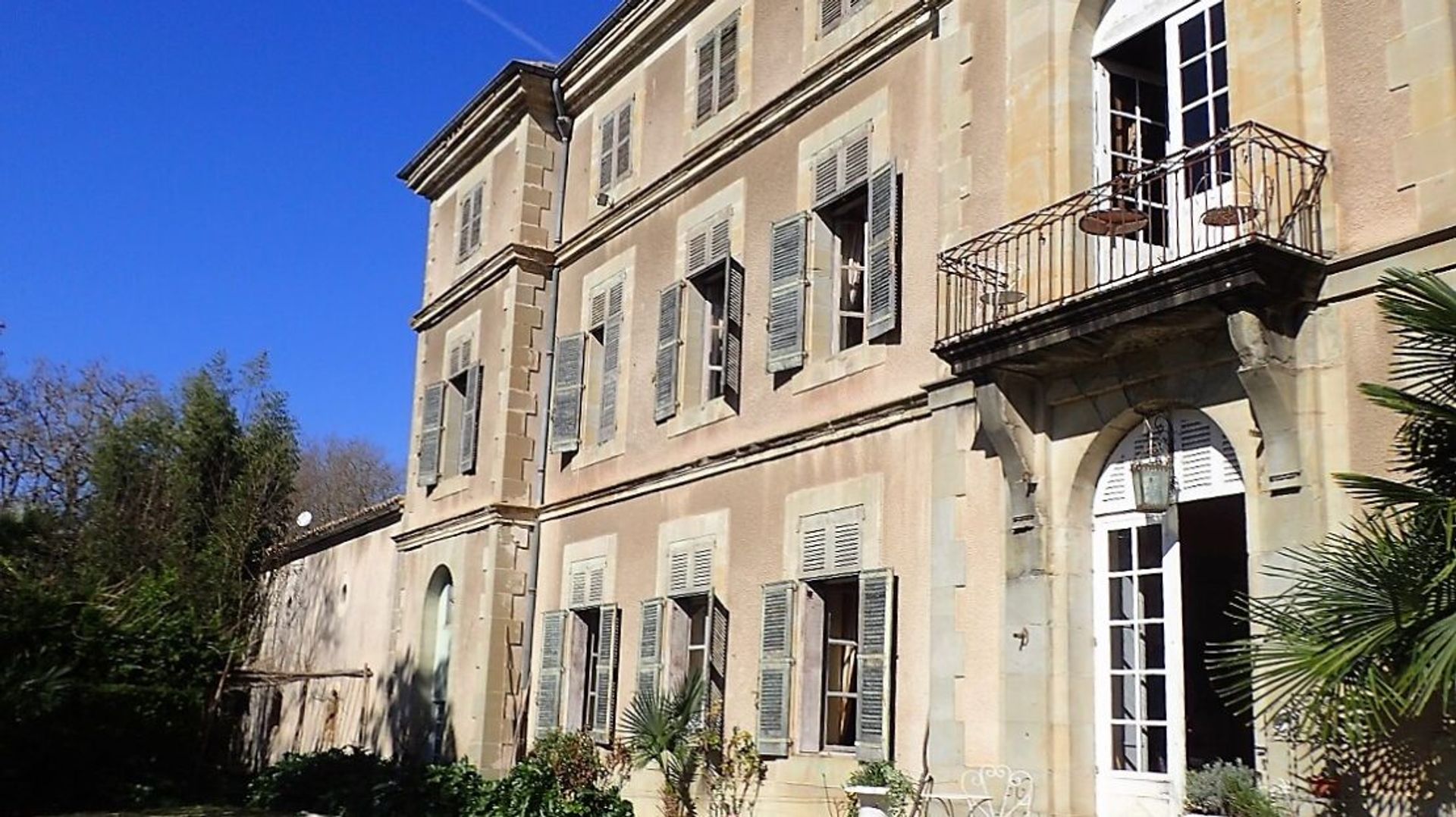 آخر في Castelnaudary, Occitanie 10128669