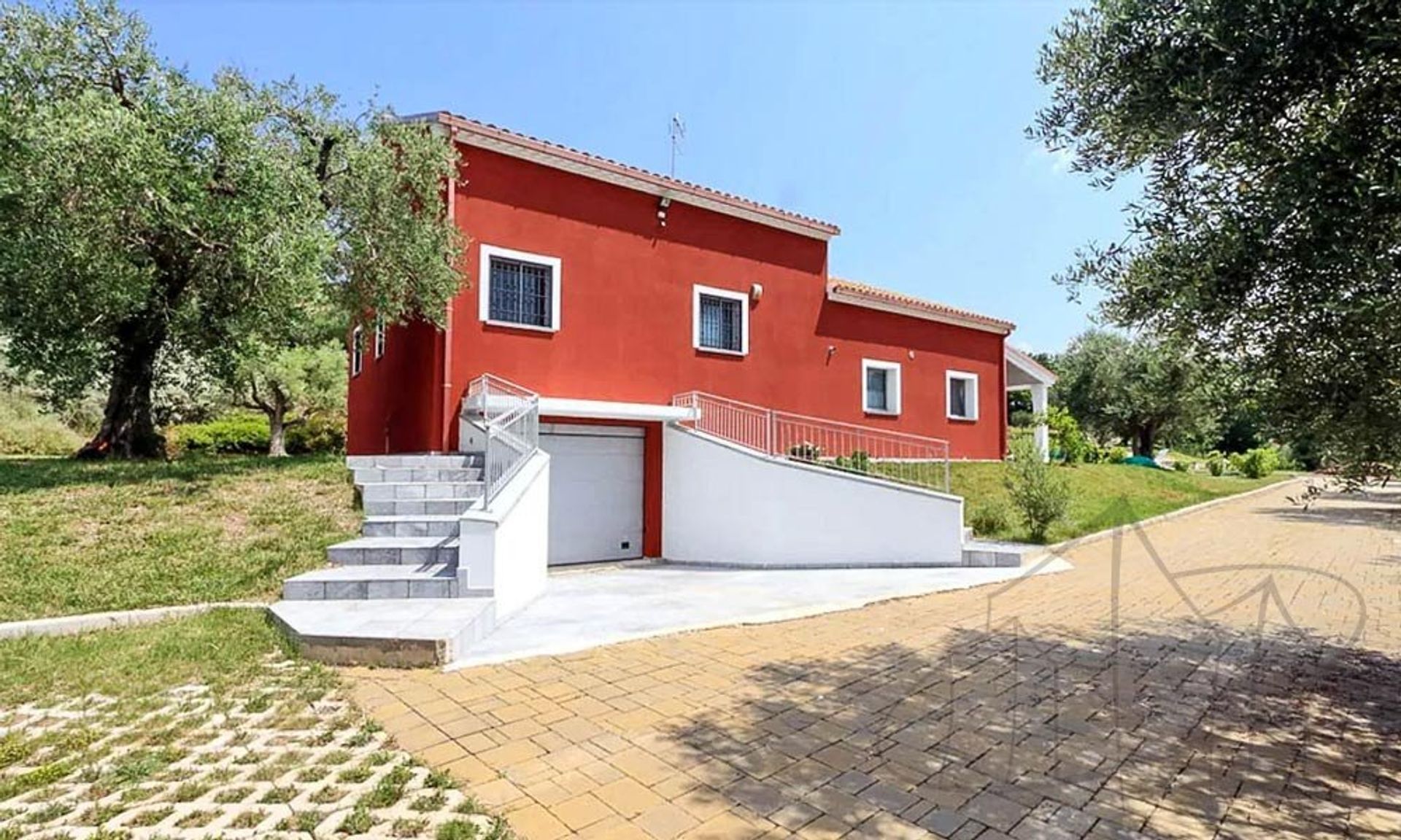 casa no , Marche 10128895