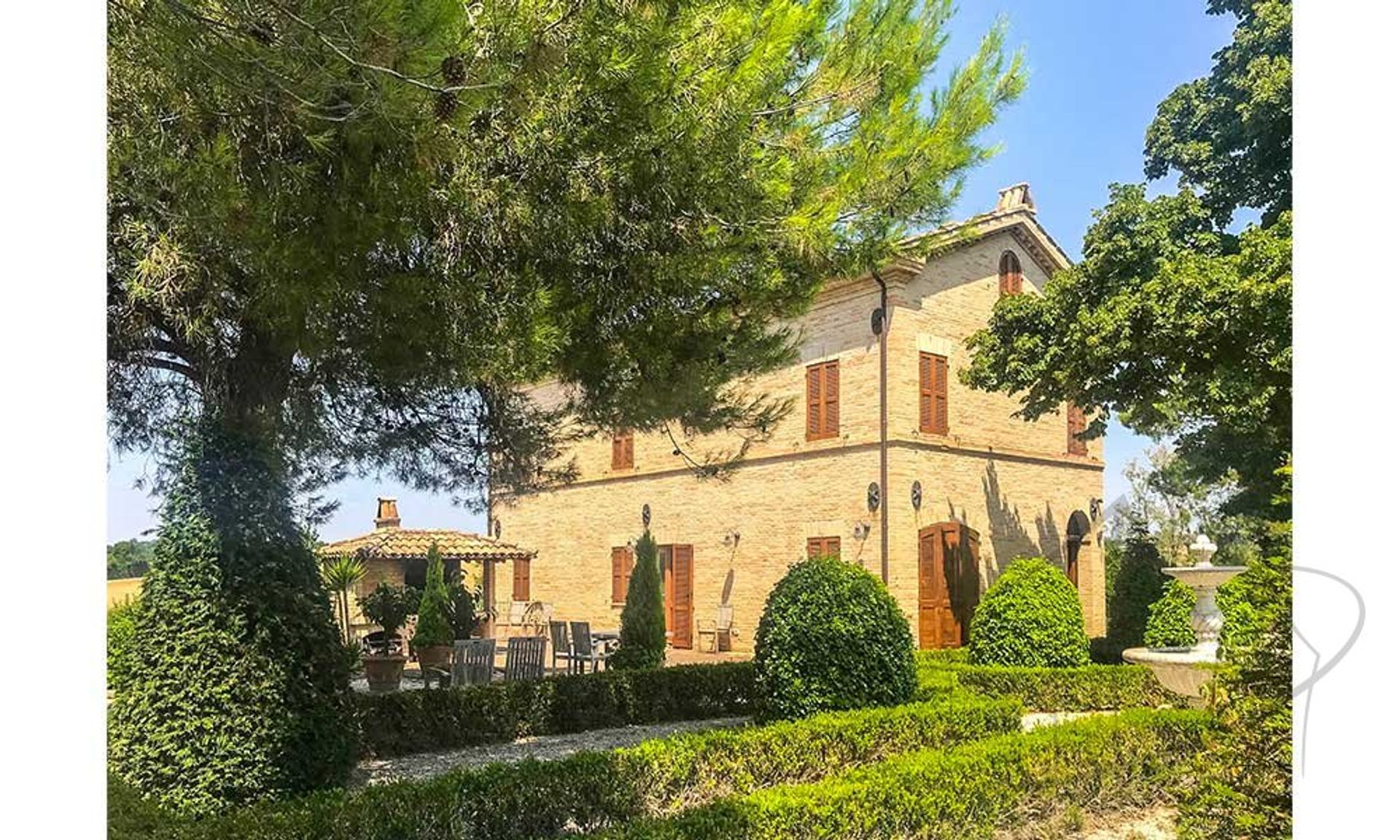 Huis in San Lorenzo in Campo, Marche 10128896