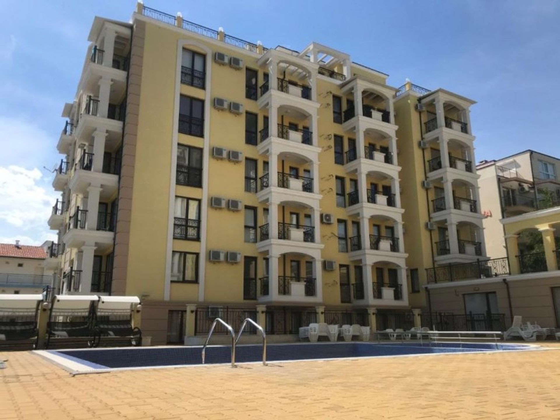 Condominium in Sveti Vlas, Burgas 10129766