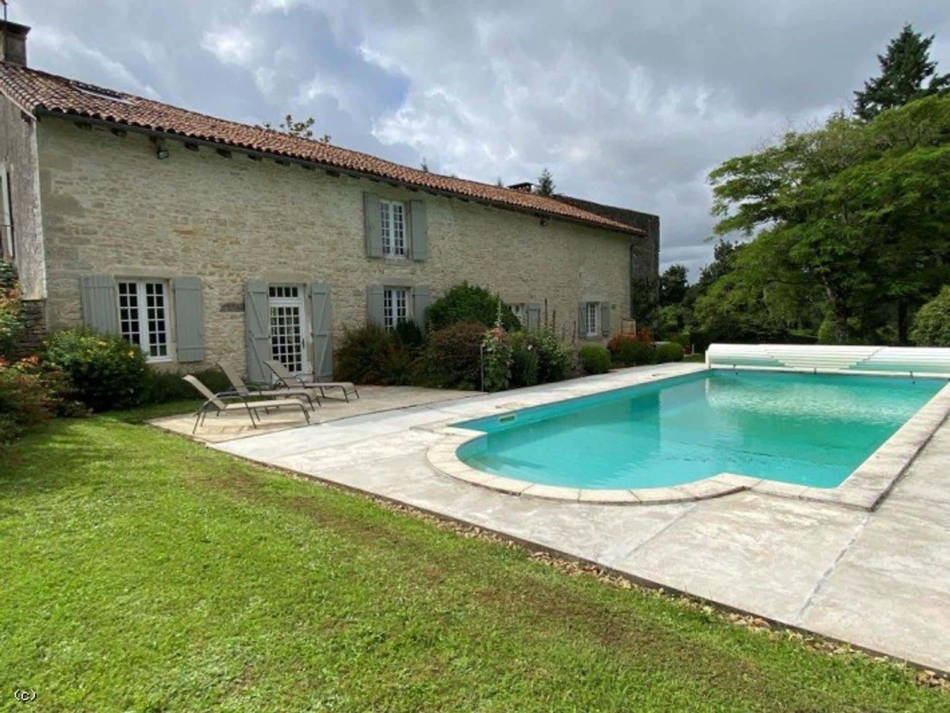 casa no Lizant, Nouvelle-Aquitaine 10129931