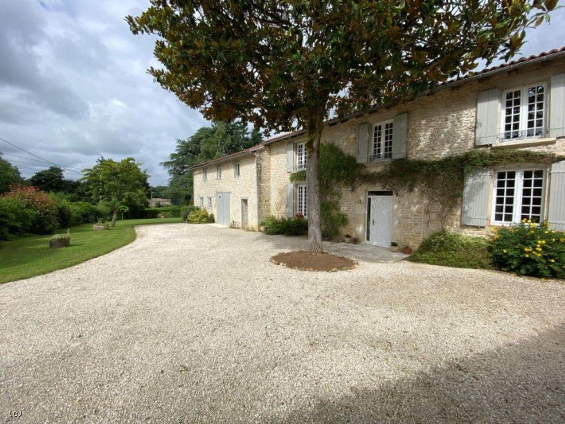 casa no Lizant, Nouvelle-Aquitaine 10129931