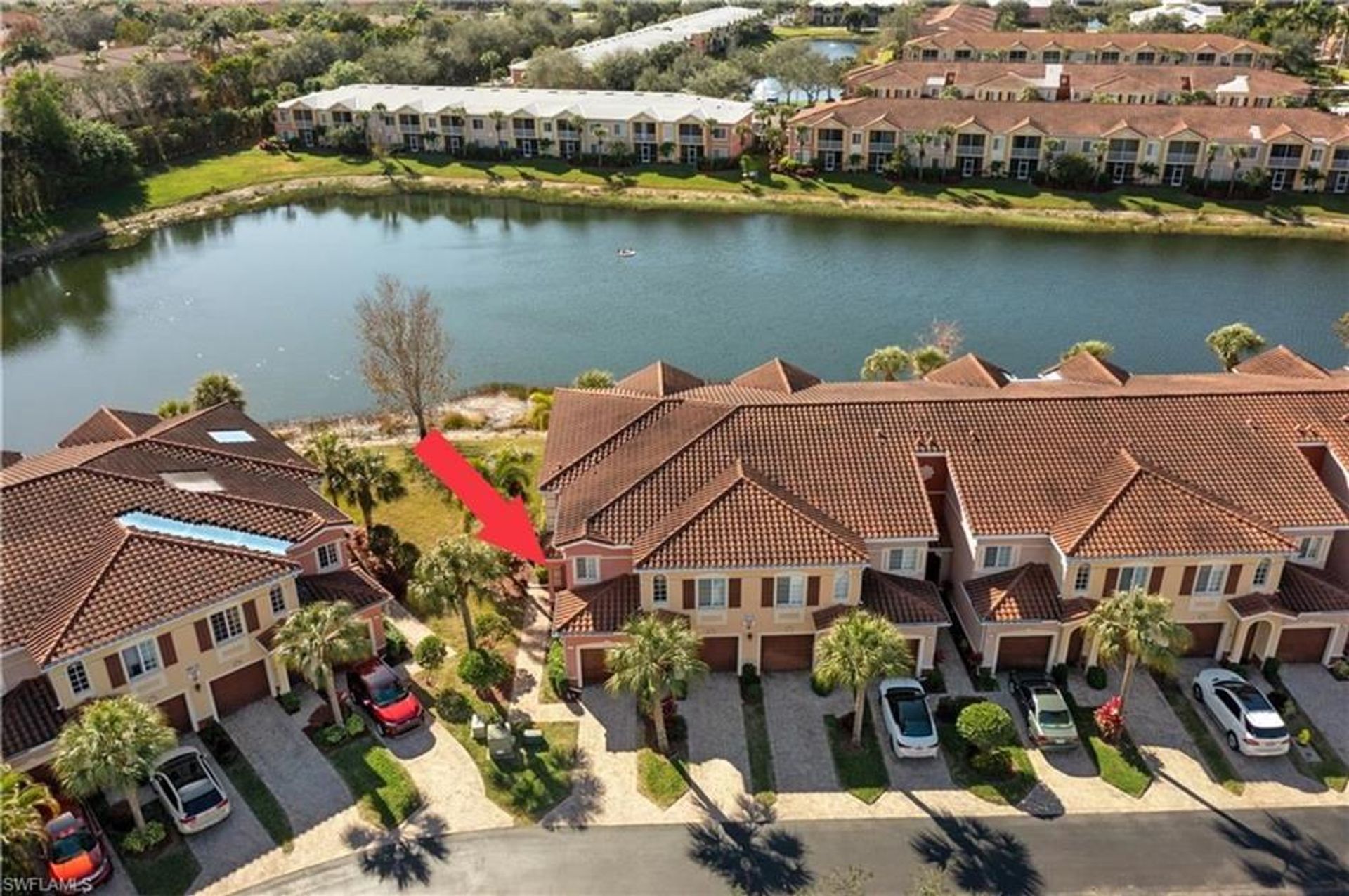 Condominium in Estero, Florida 10129948