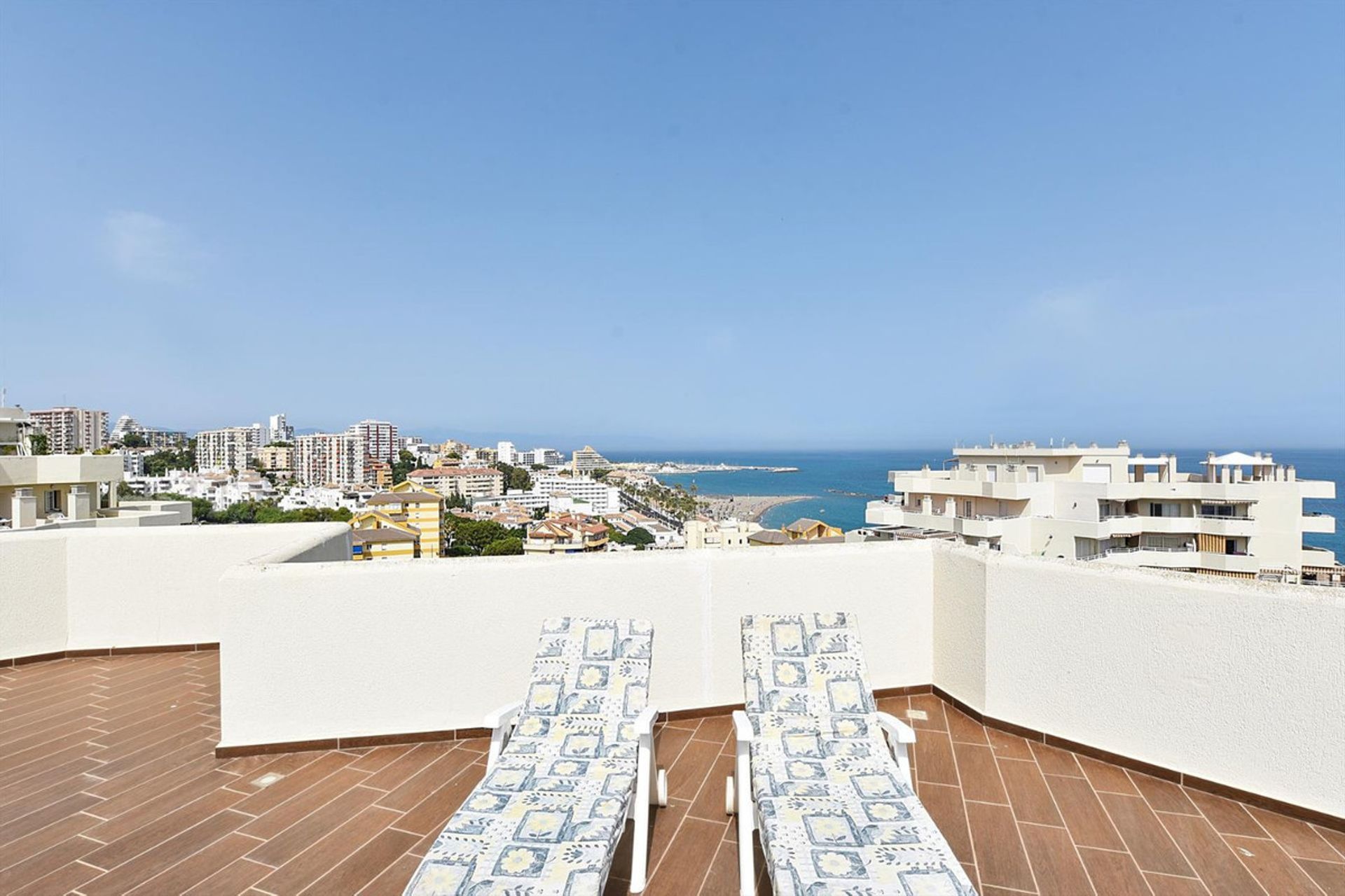 Condominio nel Benalmádena, Andalusia 10130028