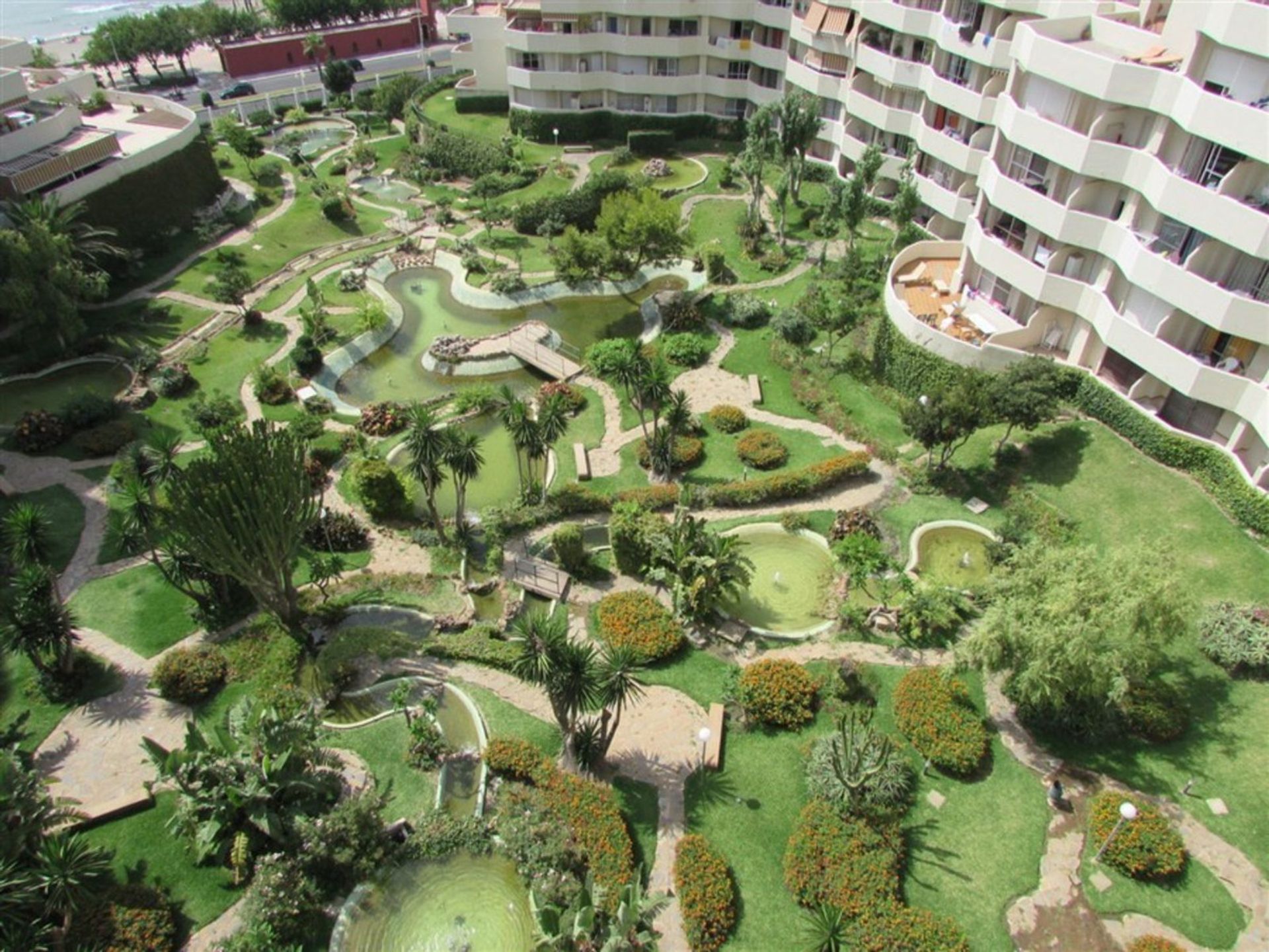 Condominium in Benalmádena, Andalusia 10130028