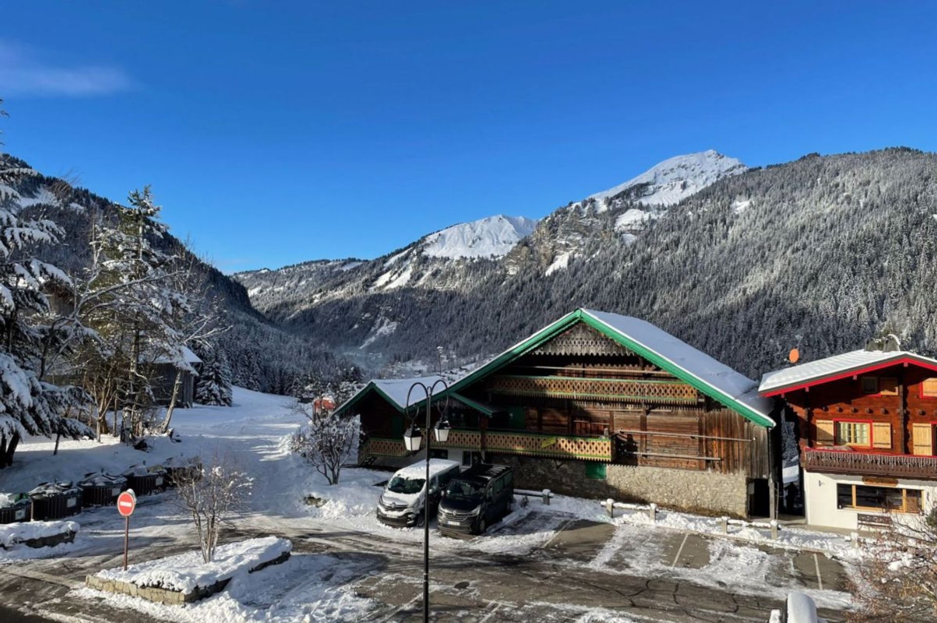 Eigentumswohnung im Châtel, Auvergne-Rhône-Alpes 10130463