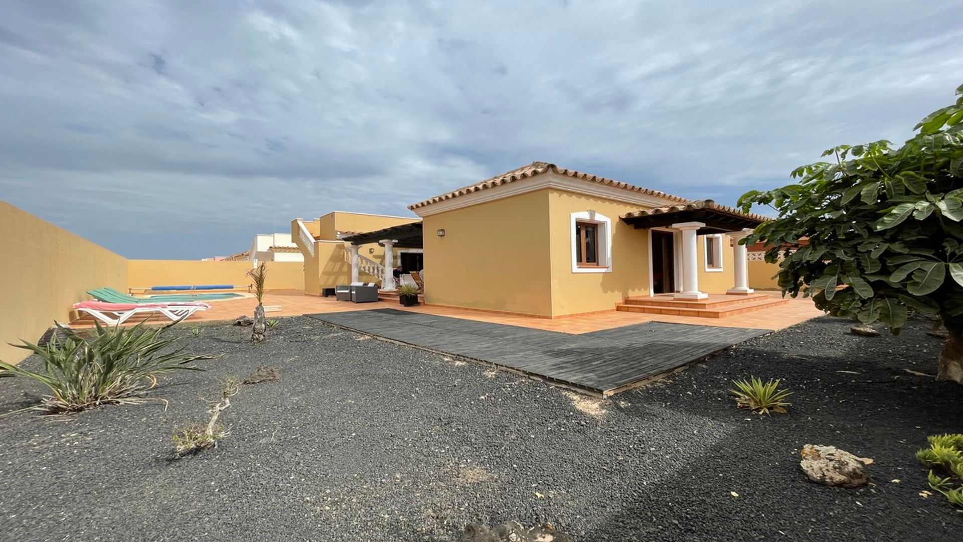 rumah dalam Corralejo, Canary Islands 10130582