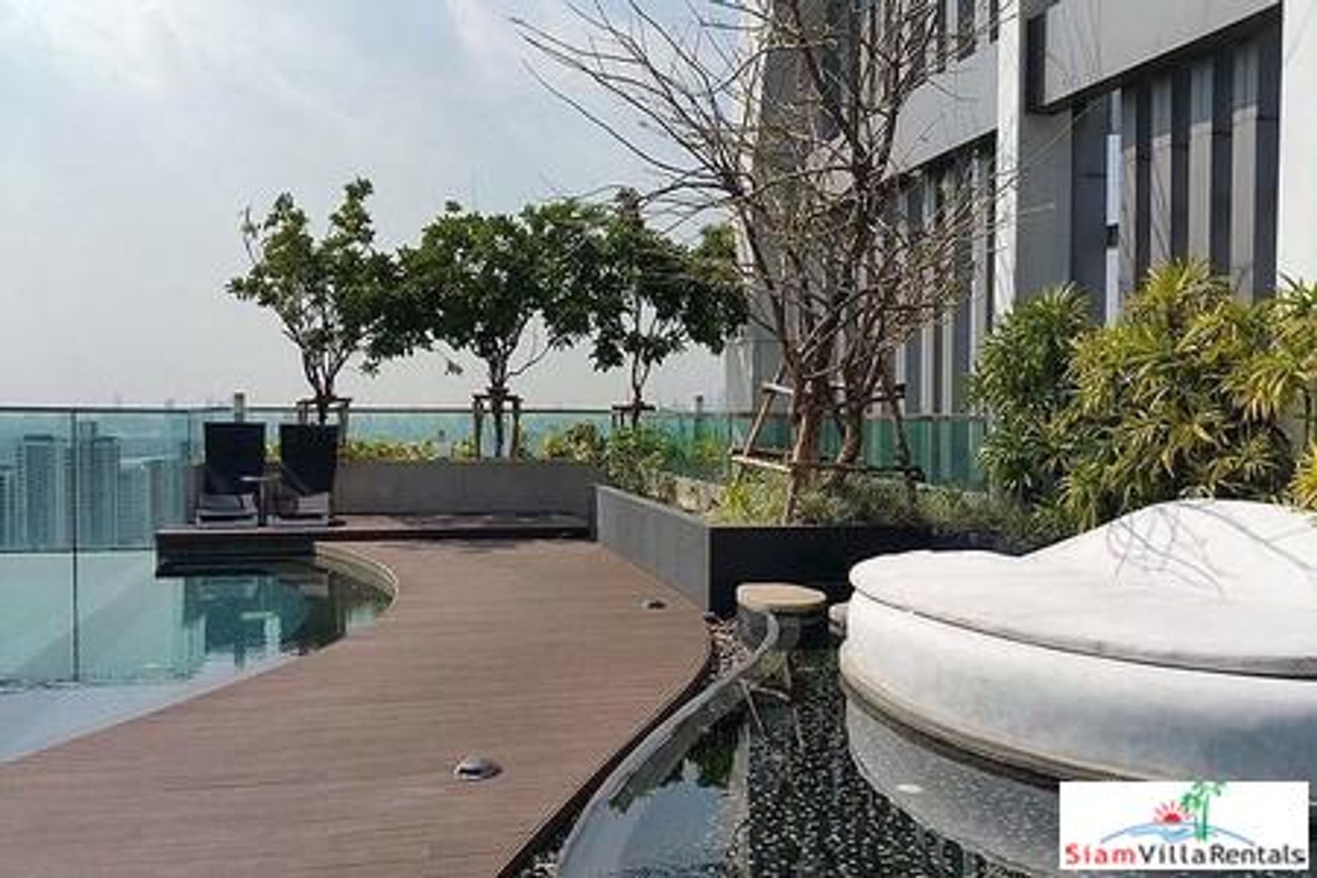 Condominium in Watthana, Krung Thep Maha Nakhon 10131233