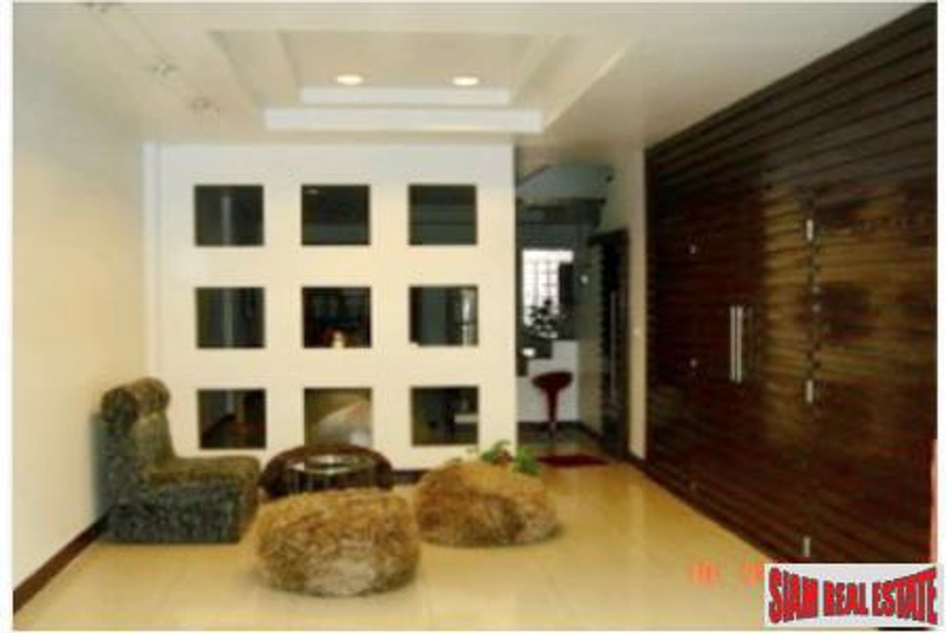 Hus i , Krung Thep Maha Nakhon 10131266