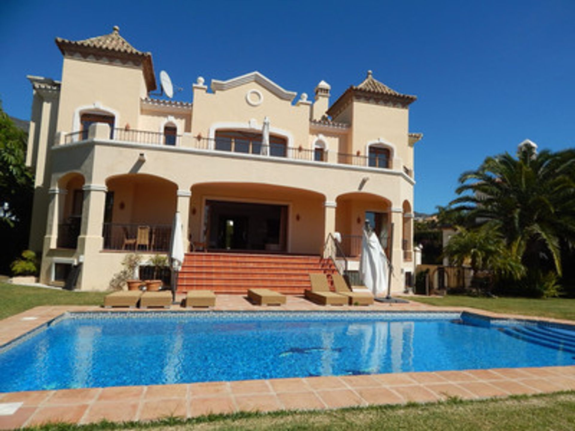 Huis in Marbella, Andalusië 10131576