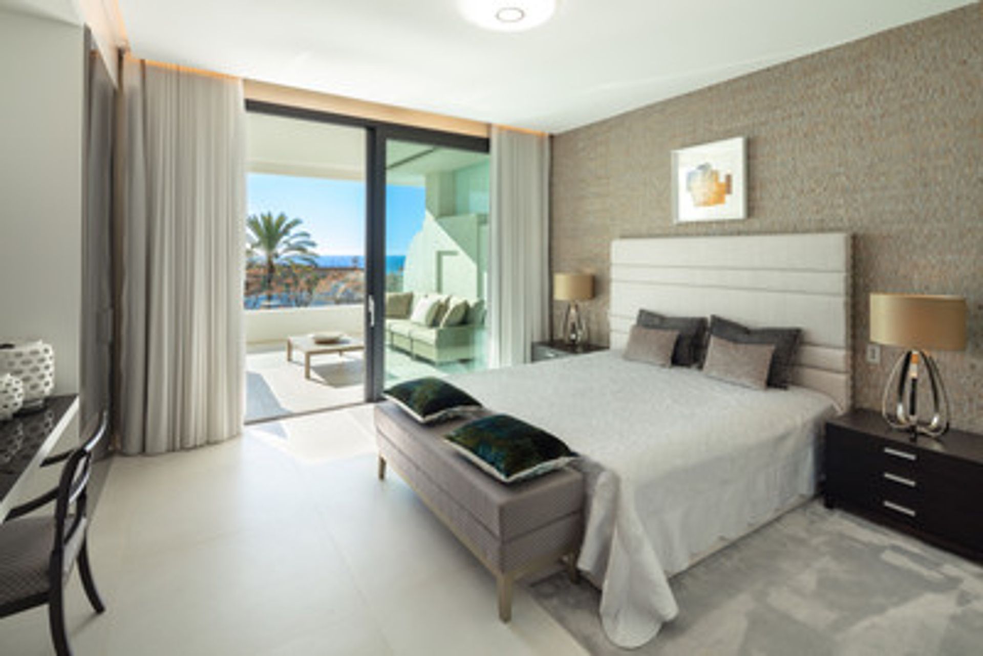 Condominium in Marbella, Andalusia 10131577