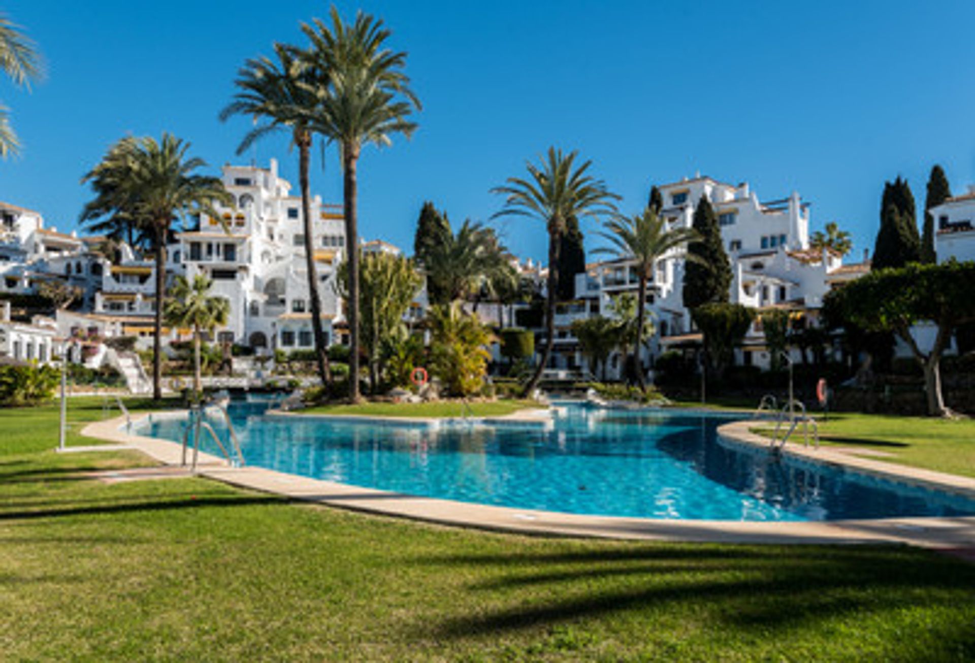 Condominium dans Marbella, Andalucía 10131587