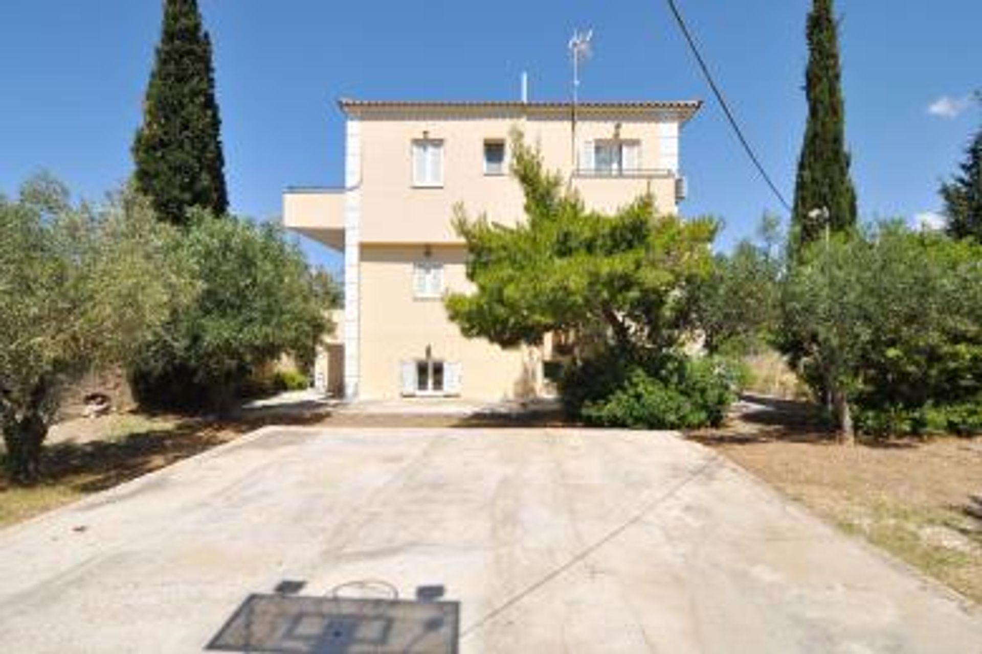 House in Lagonisi,  10131722