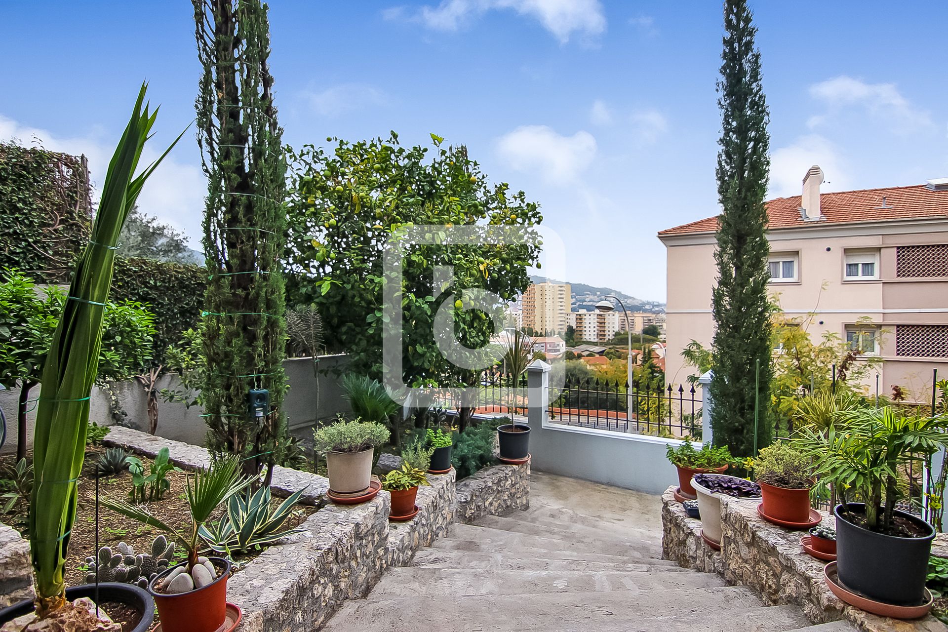 Casa nel Nice, Provence-Alpes-Côte d'Azur 10131953