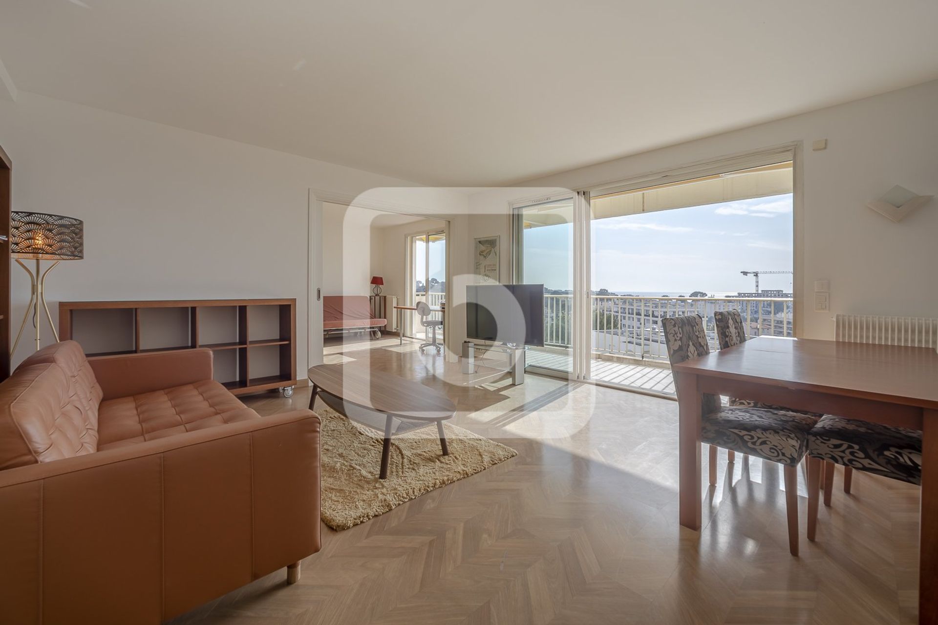 Condominium in Antibes, Provence-Alpes-Côte d'Azur 10131954