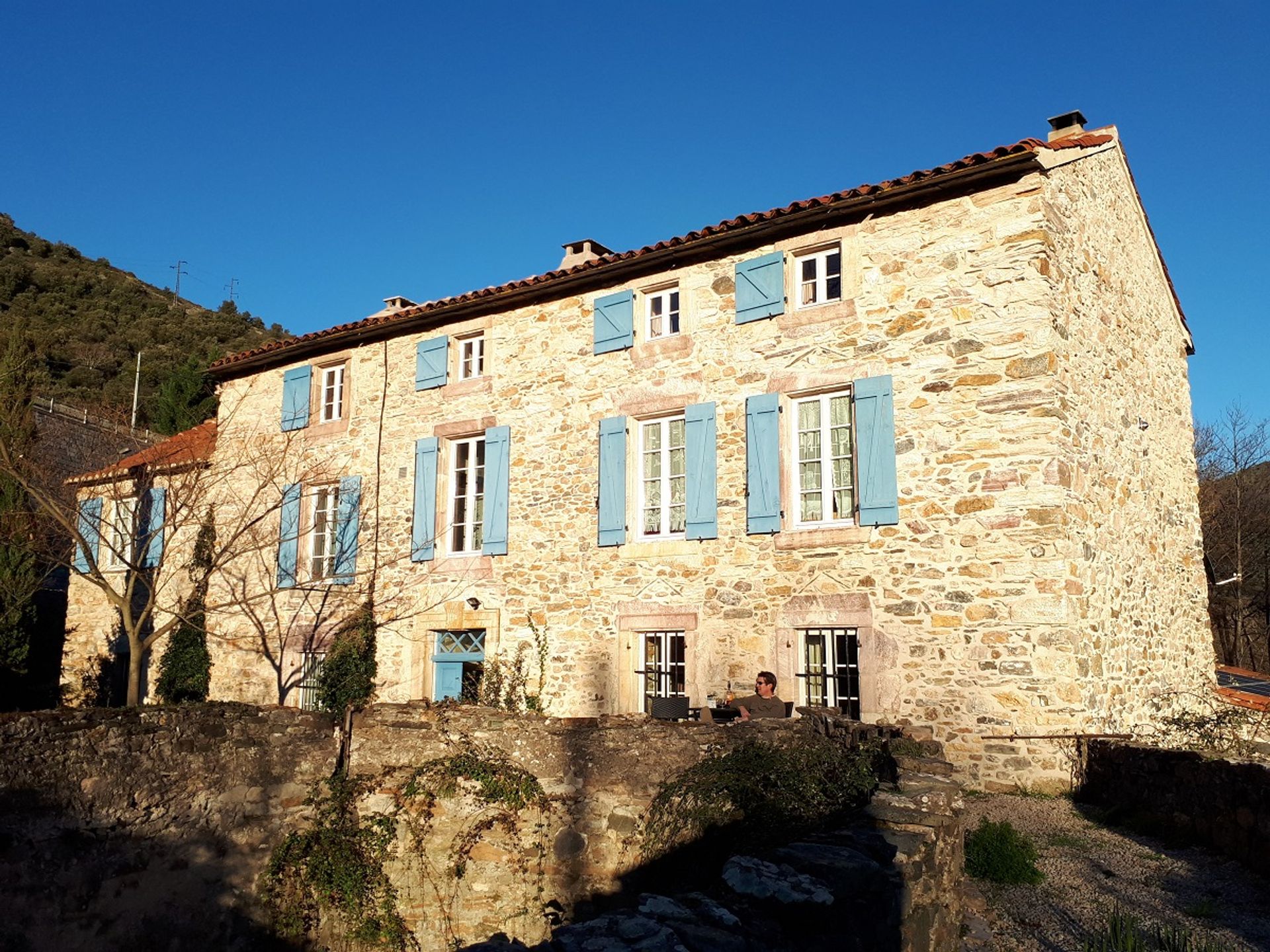 房子 在 Saint-Pons-de-Thomières, Occitanie 10132735