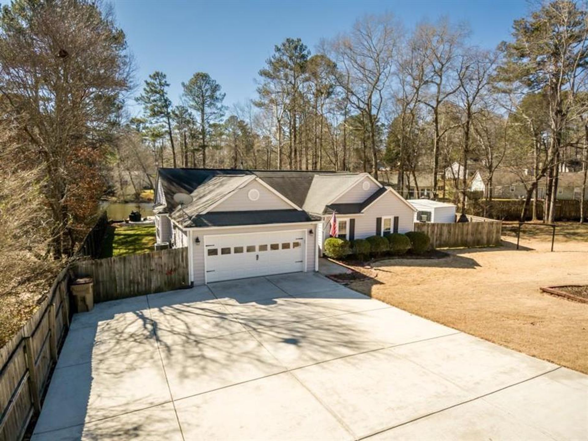 House in Woodstock, Georgia 10133042