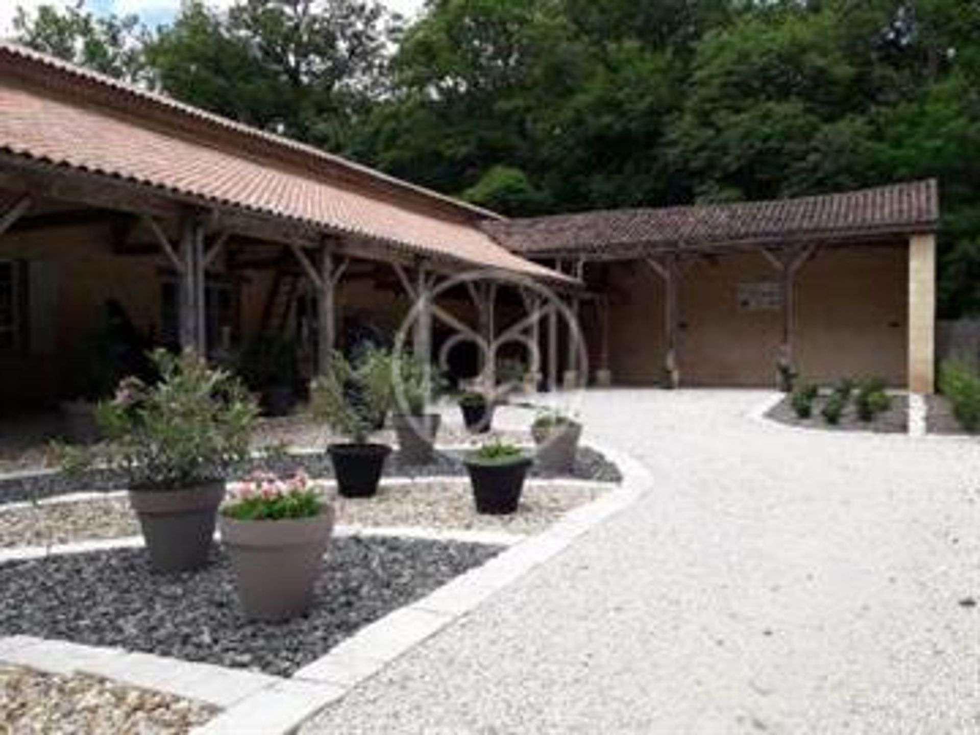 Rumah di Savignac-les-Eglises, Nouvelle-Aquitaine 10133668