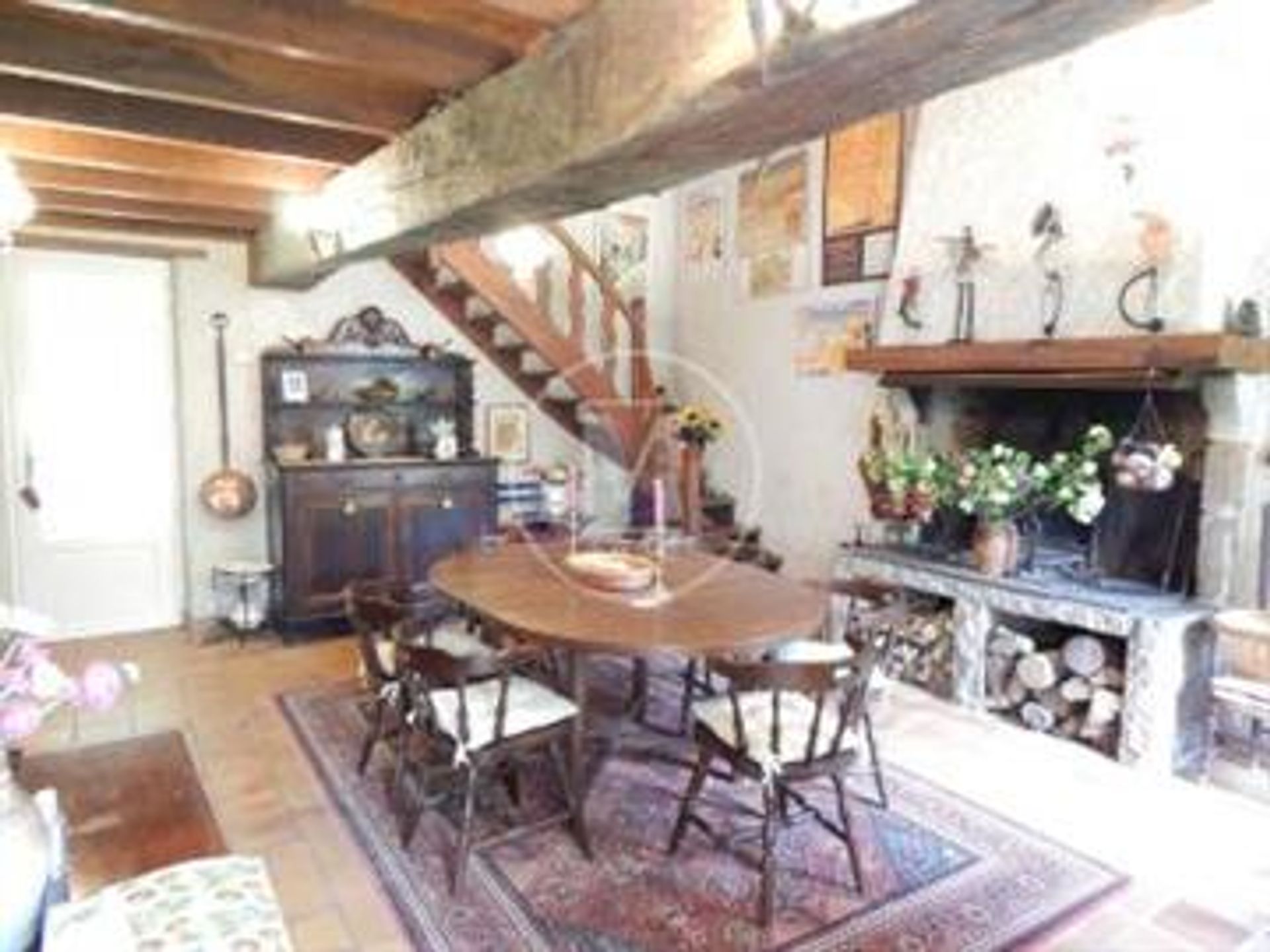 Huis in Saint-Martin-le-Mault, Nouvelle-Aquitaine 10133710